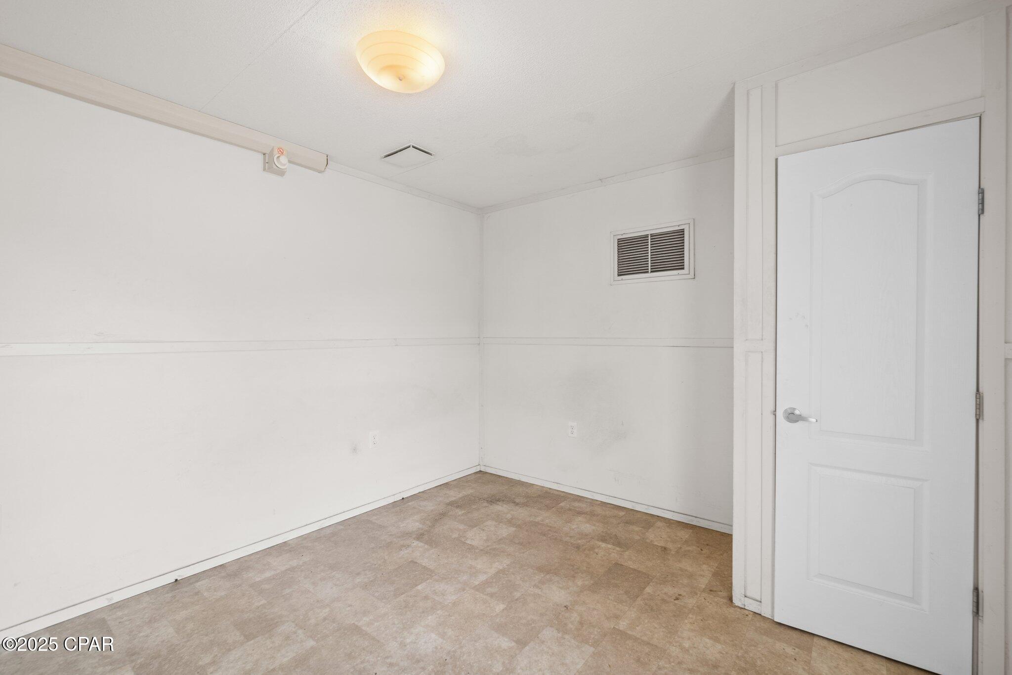 Image 17 For 1329 Transmitter Road Road