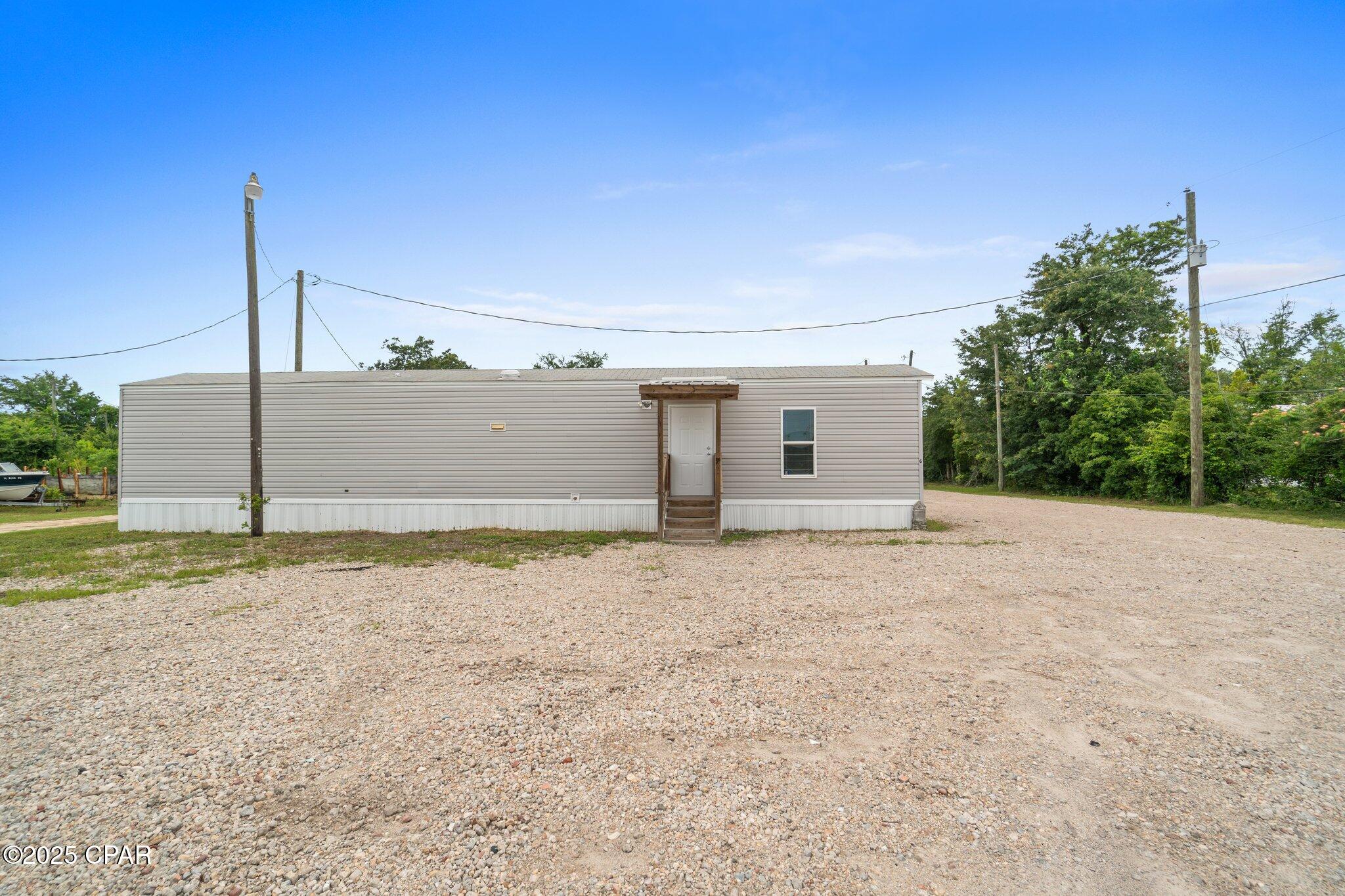 Image 39 For 1329 Transmitter Road Road