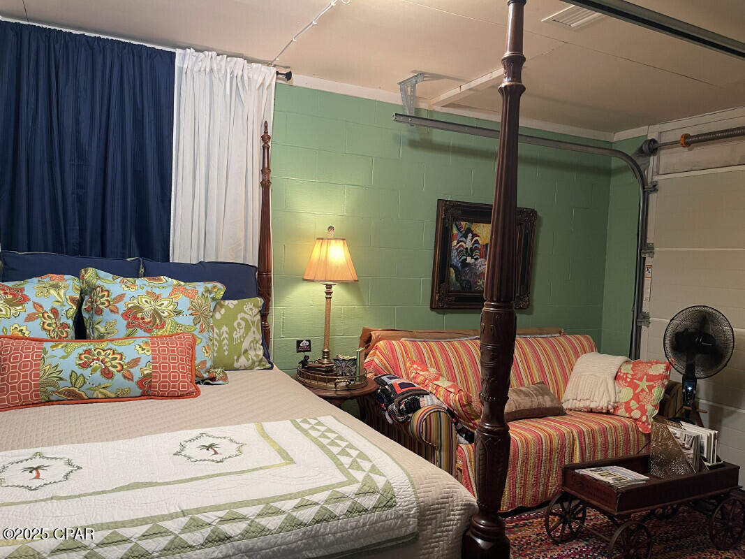 Image 22 For 313 Jasmine Place