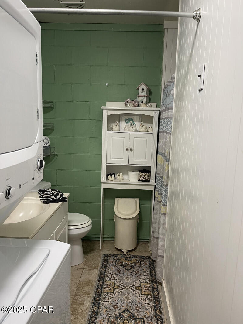 Image 25 For 313 Jasmine Place