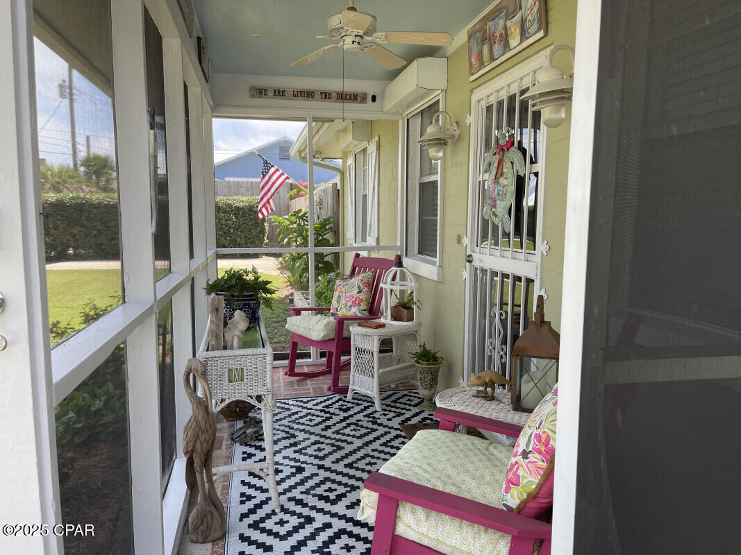 Image 6 For 313 Jasmine Place