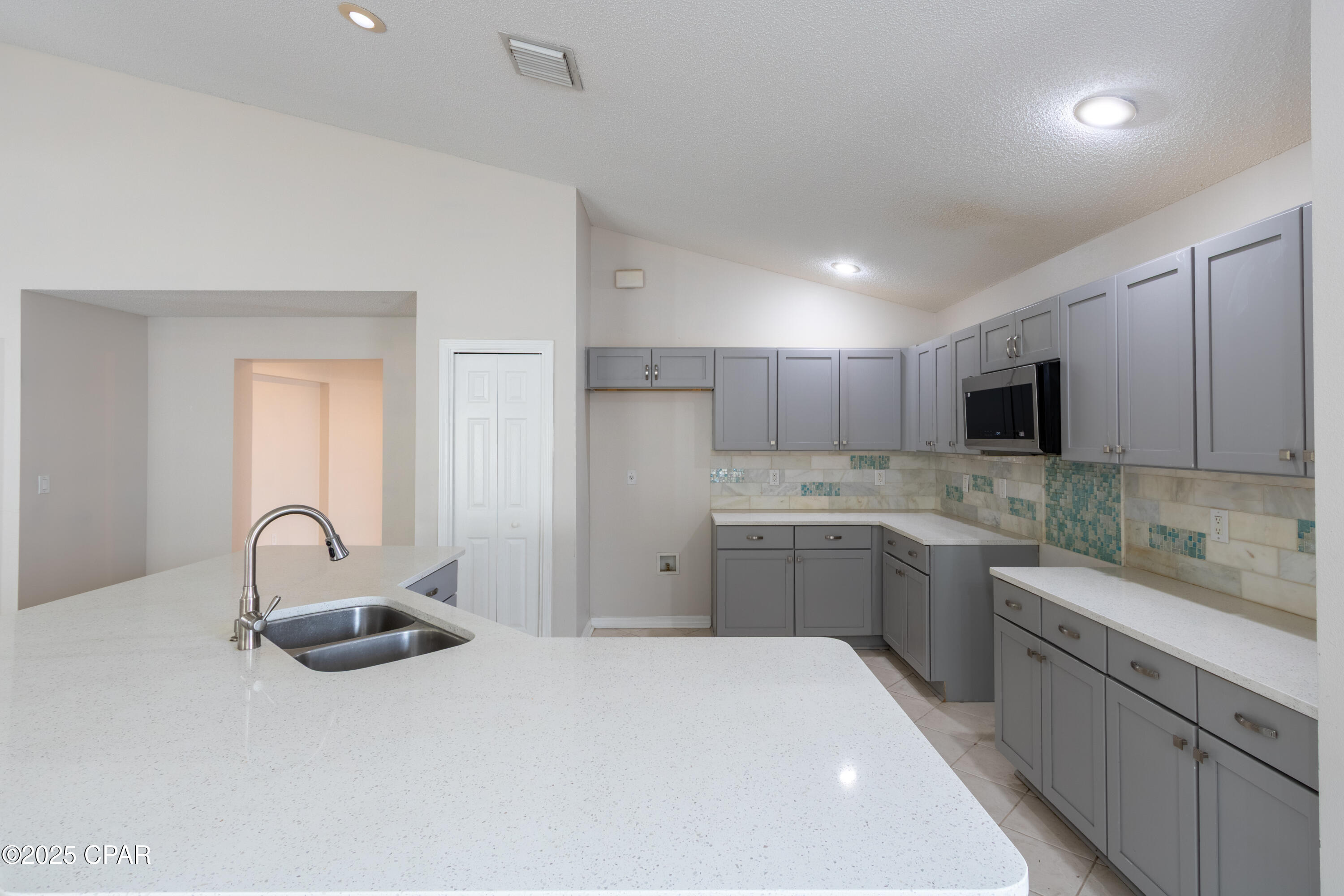 Image 14 For 3318 Azalea Circle