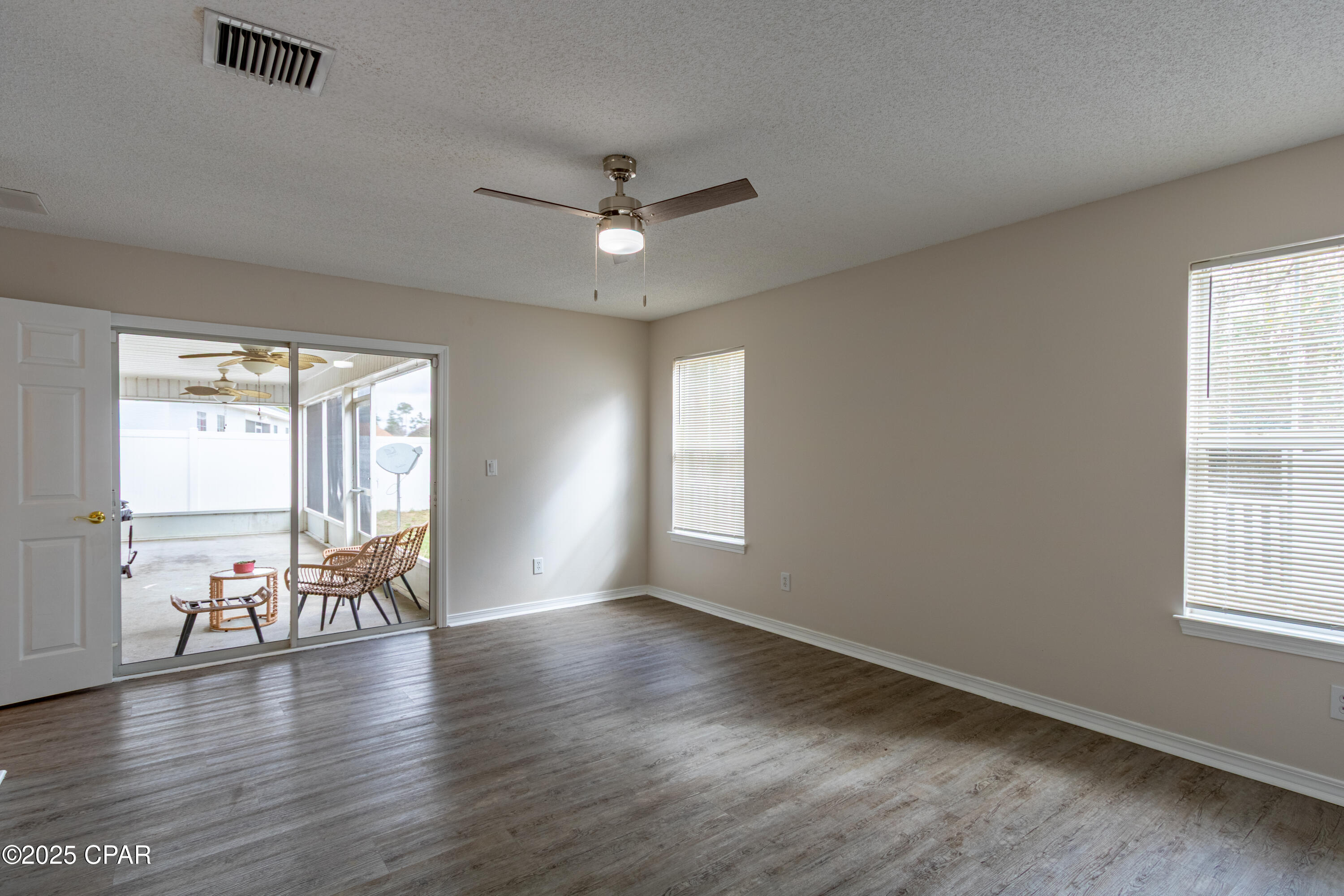 Image 16 For 3318 Azalea Circle