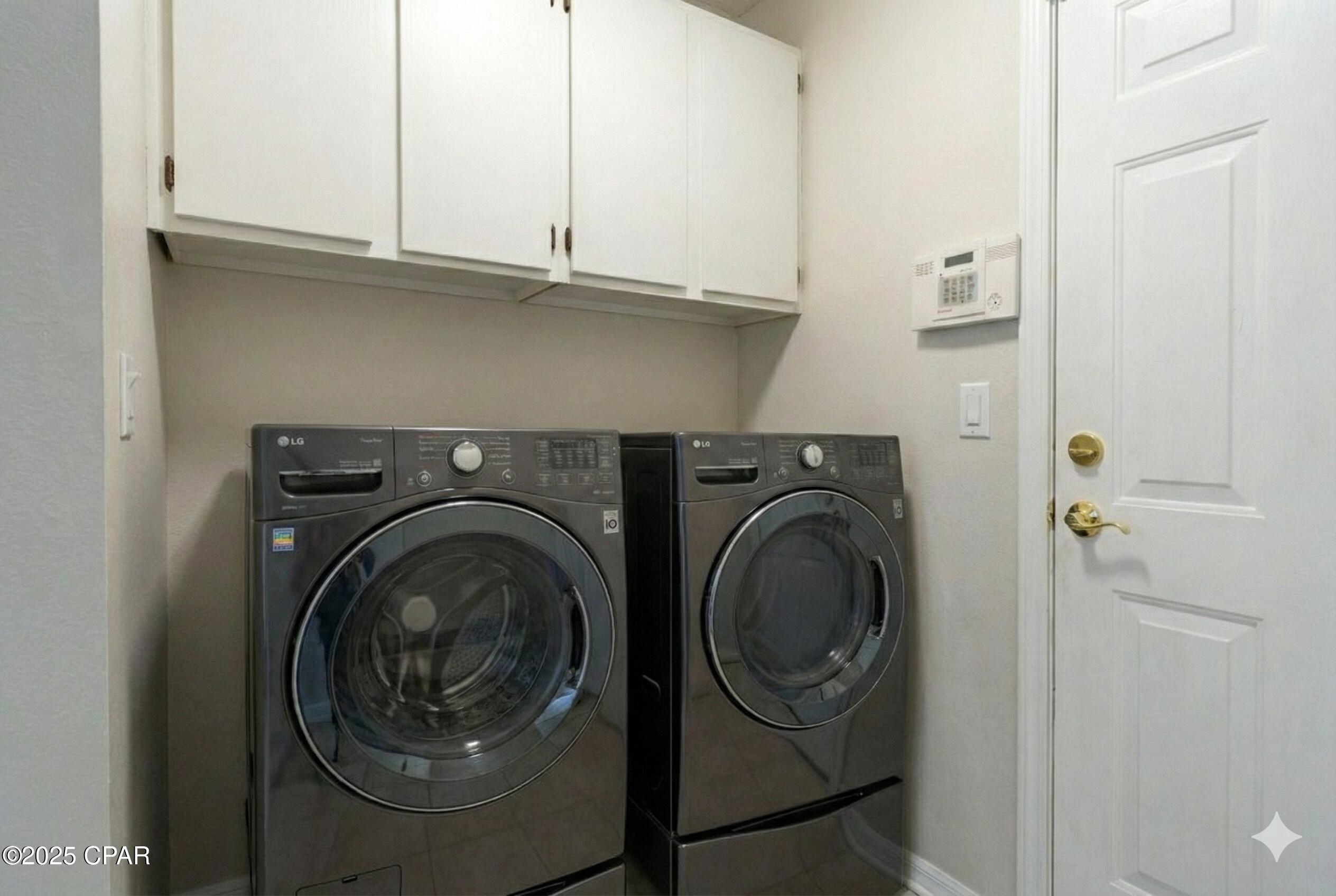 Image 28 For 3318 Azalea Circle