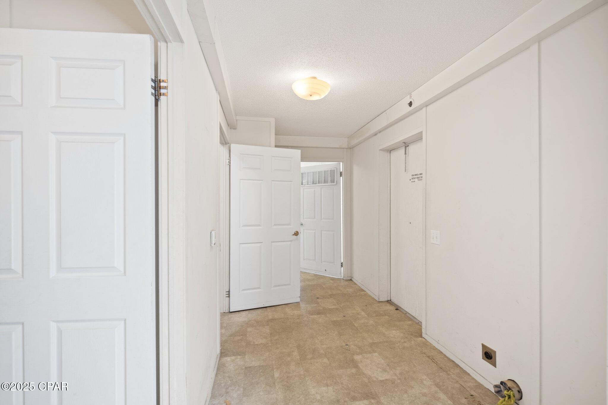 Image 23 For 1329 Transmitter Road