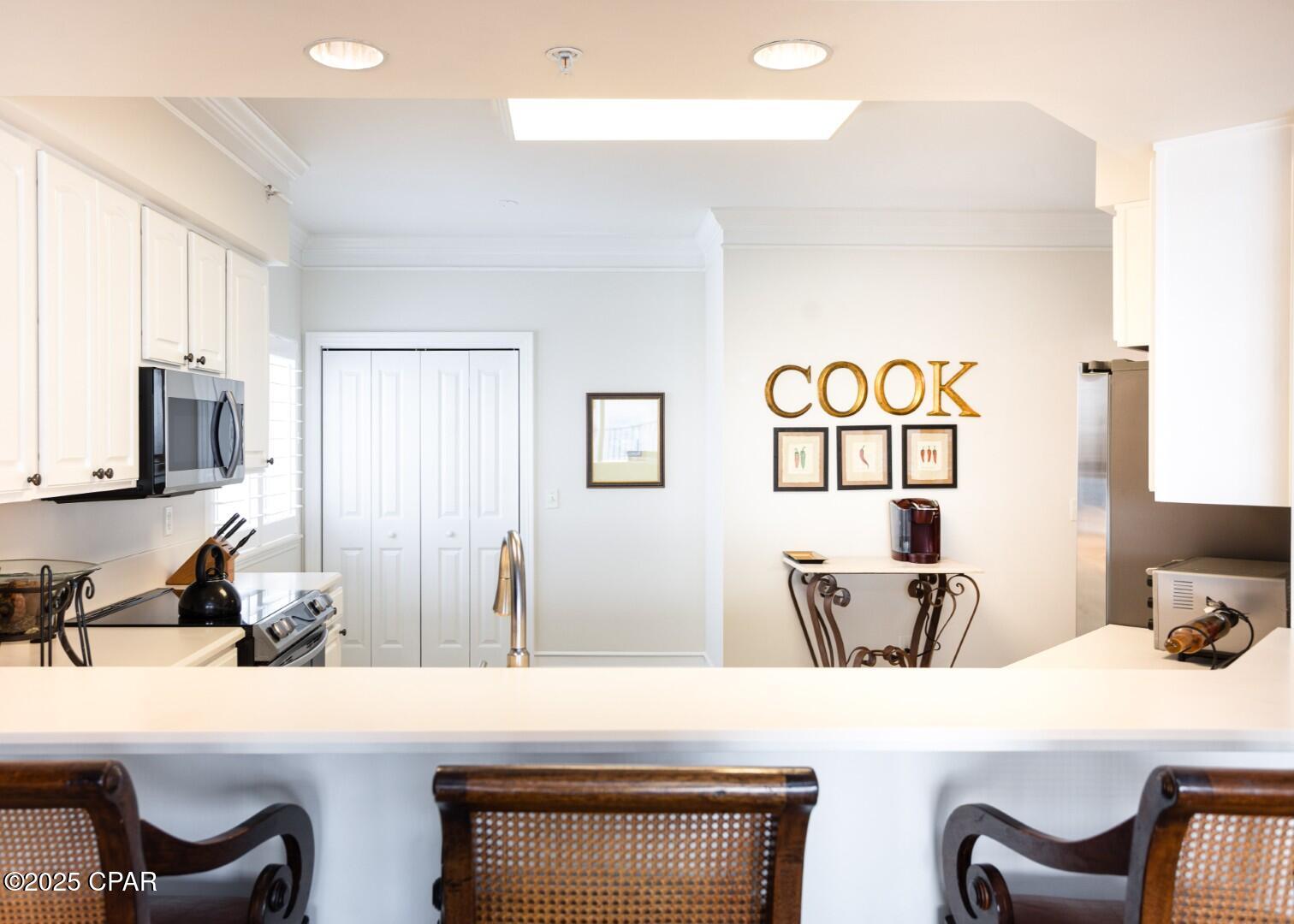 Image 28 For 8601 Surf Drive 6w