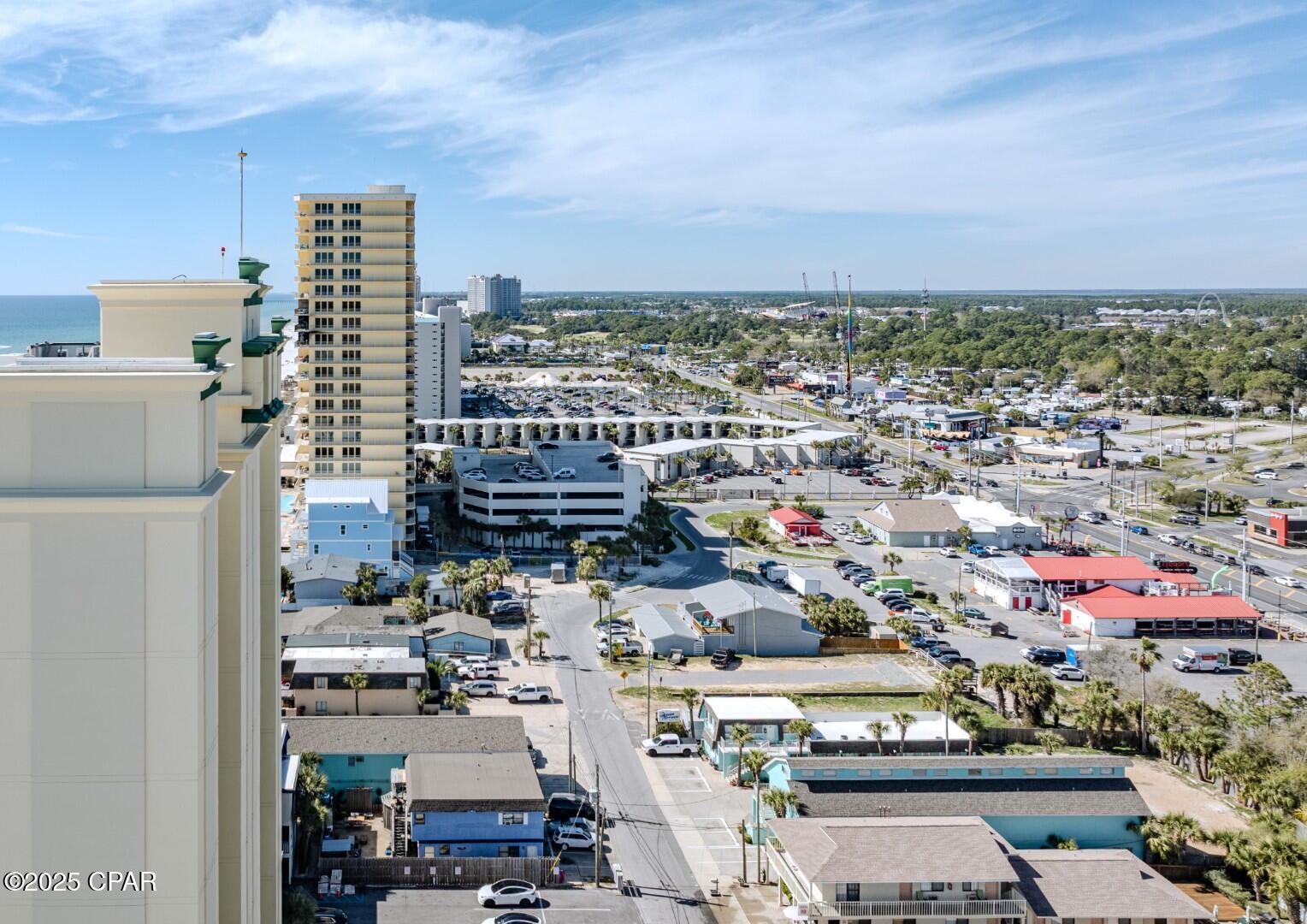 Image 36 For 8601 Surf Drive 6w