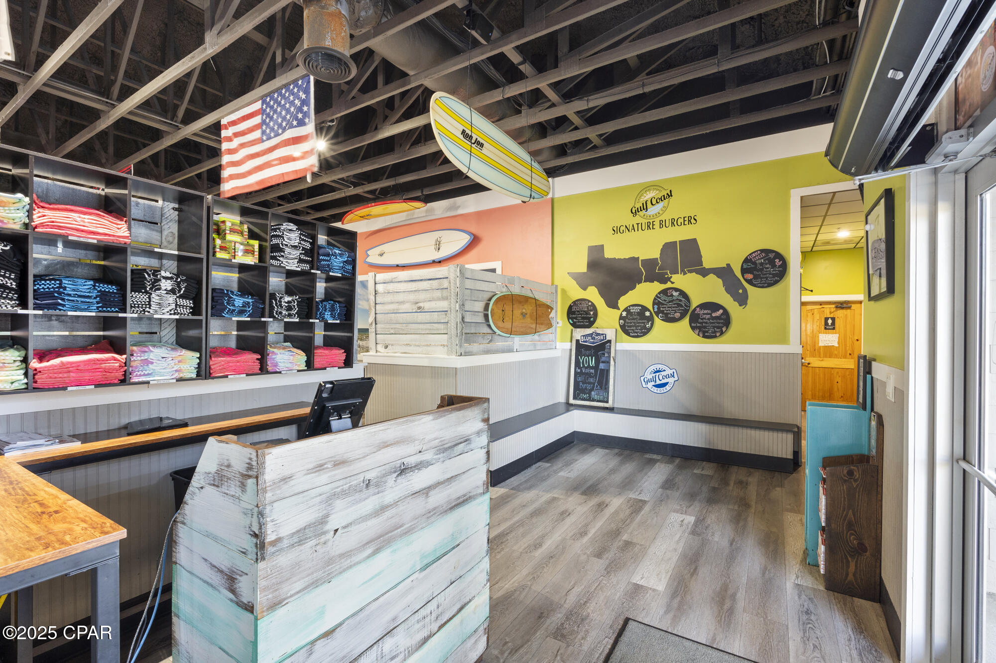 Image 6 For 10031 Hutchison Boulevard