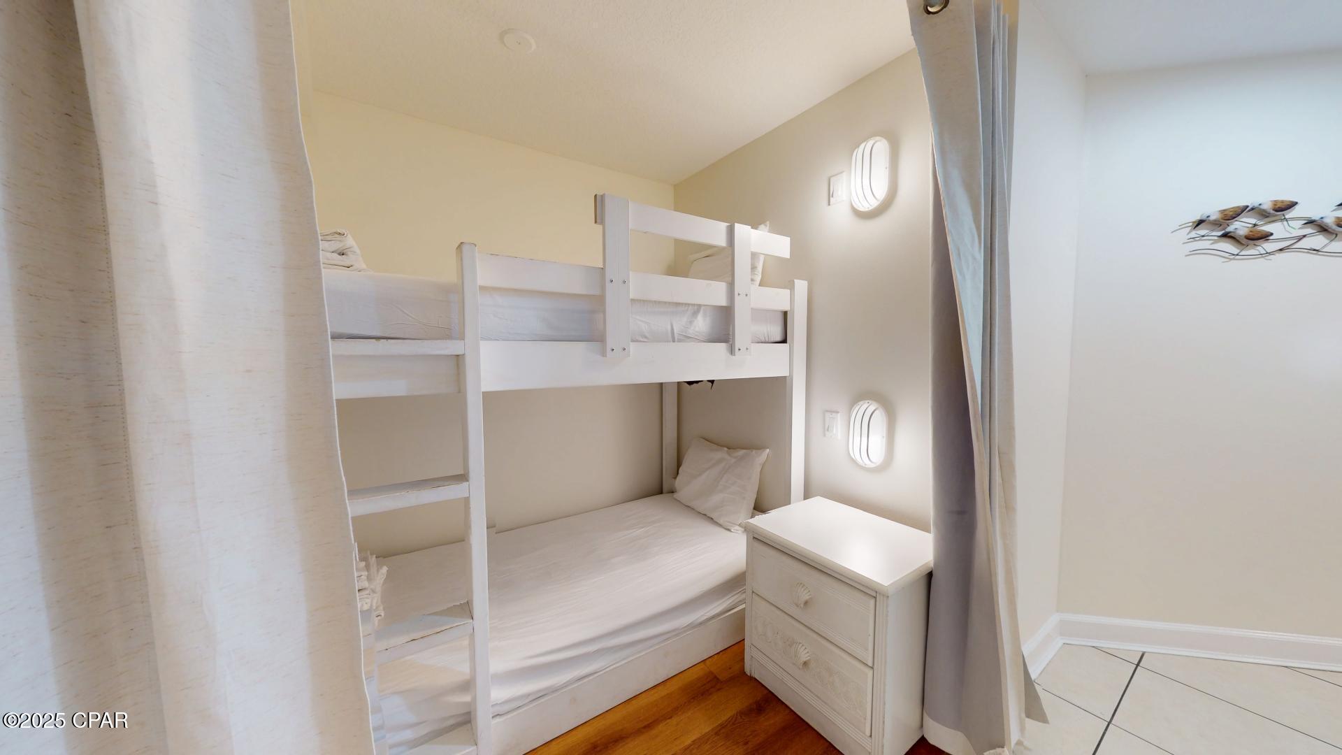 Image 20 For 11807 Front Beach  1-502