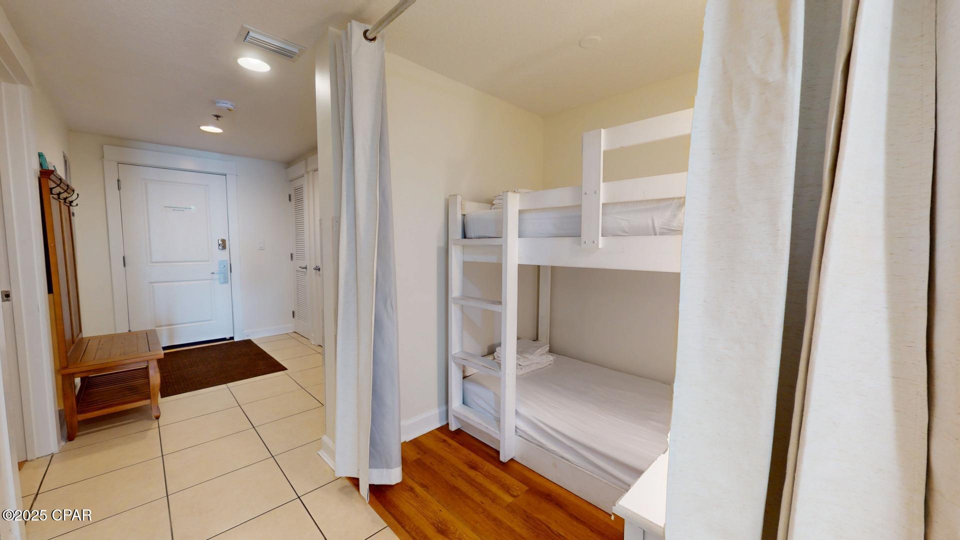 11807 Front Beach 1-502