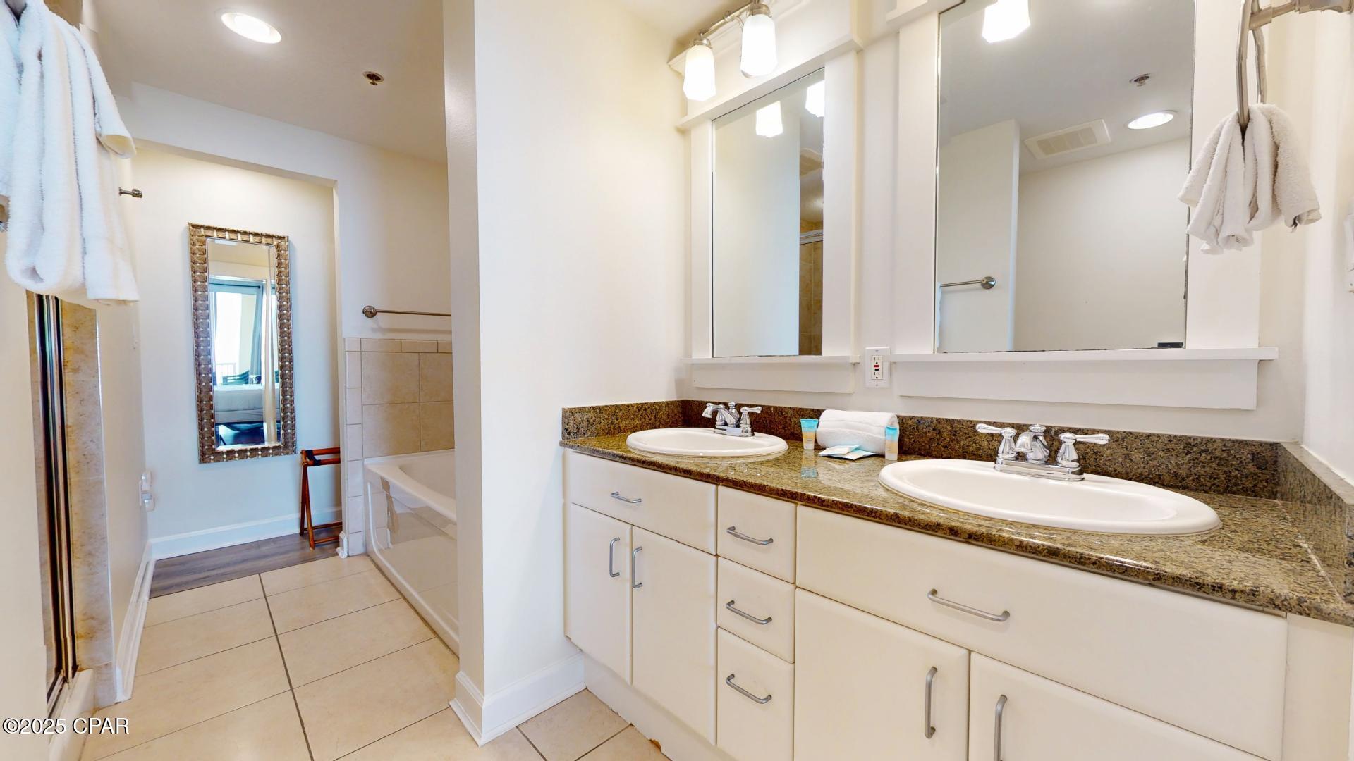 11807 Front Beach 1-502