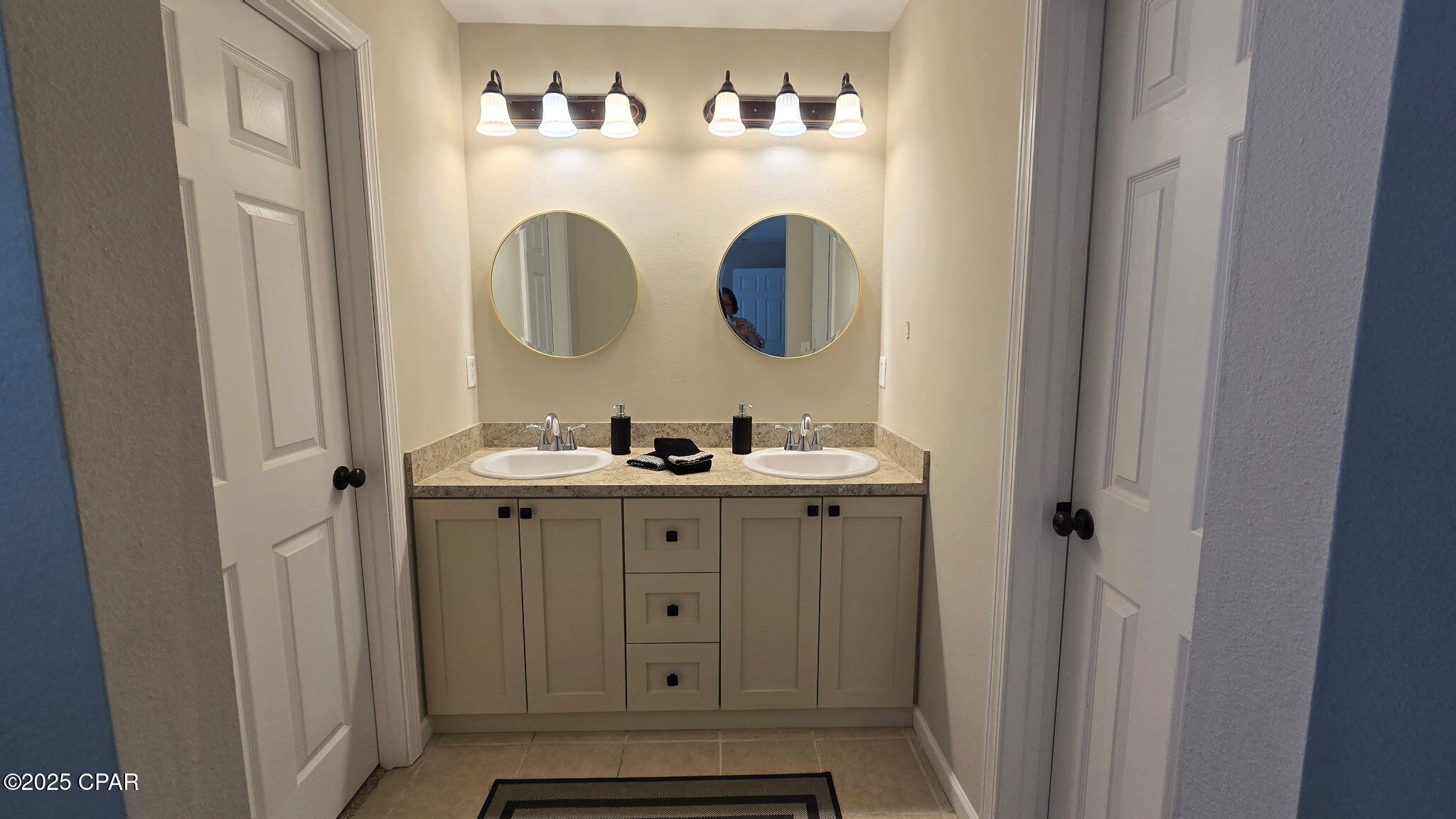 Image 35 For 4643 Eagle Way