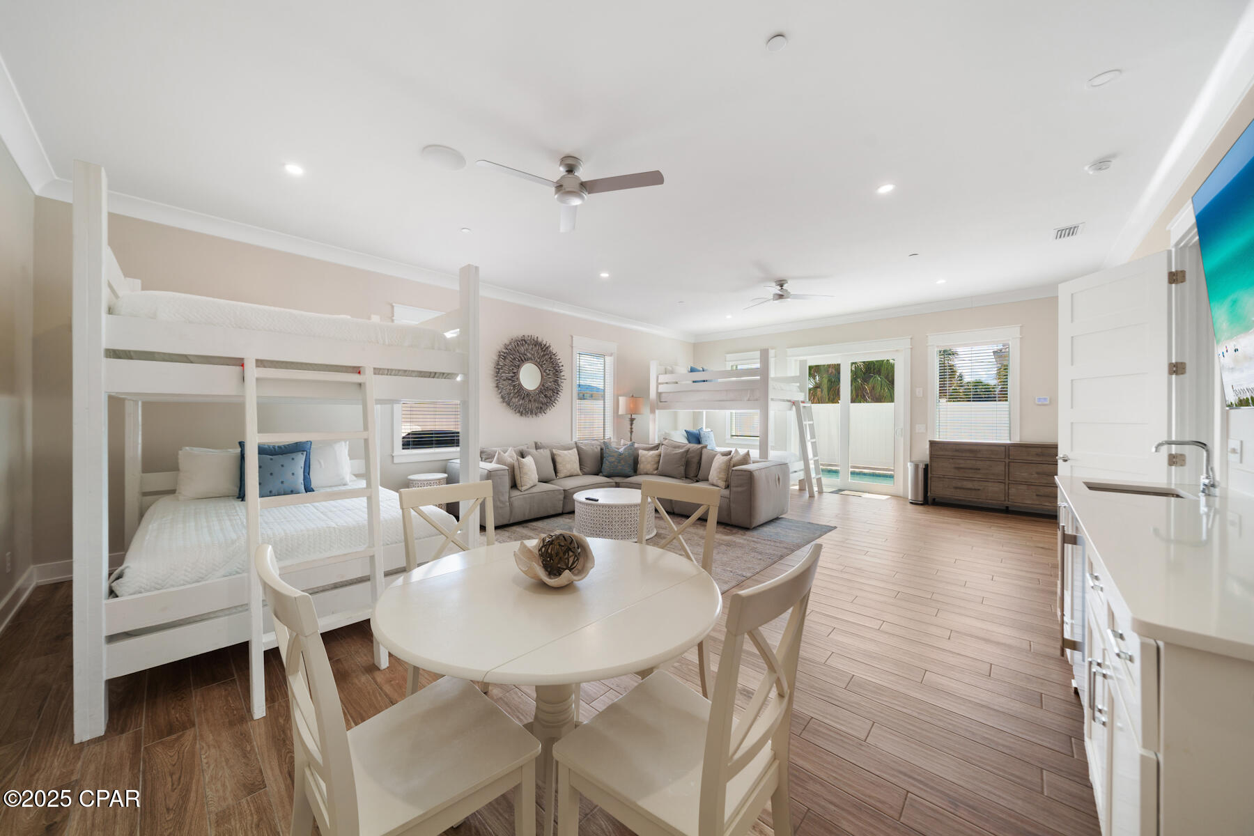 Image 10 For 14300 Front Beach