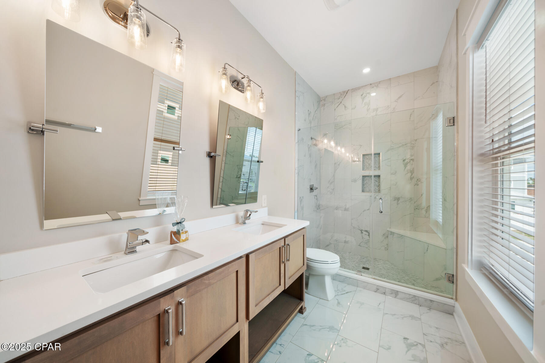 Image 37 For 14300 Front Beach