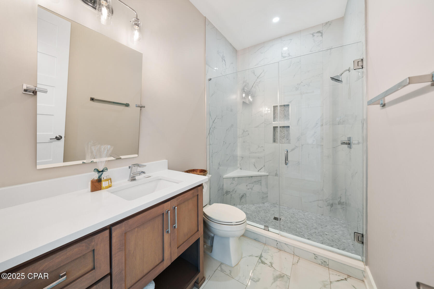 Image 39 For 14300 Front Beach