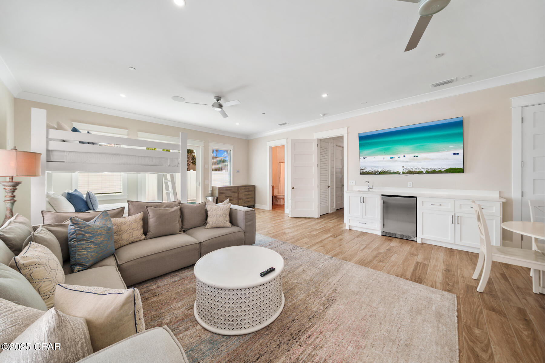 Image 8 For 14300 Front Beach