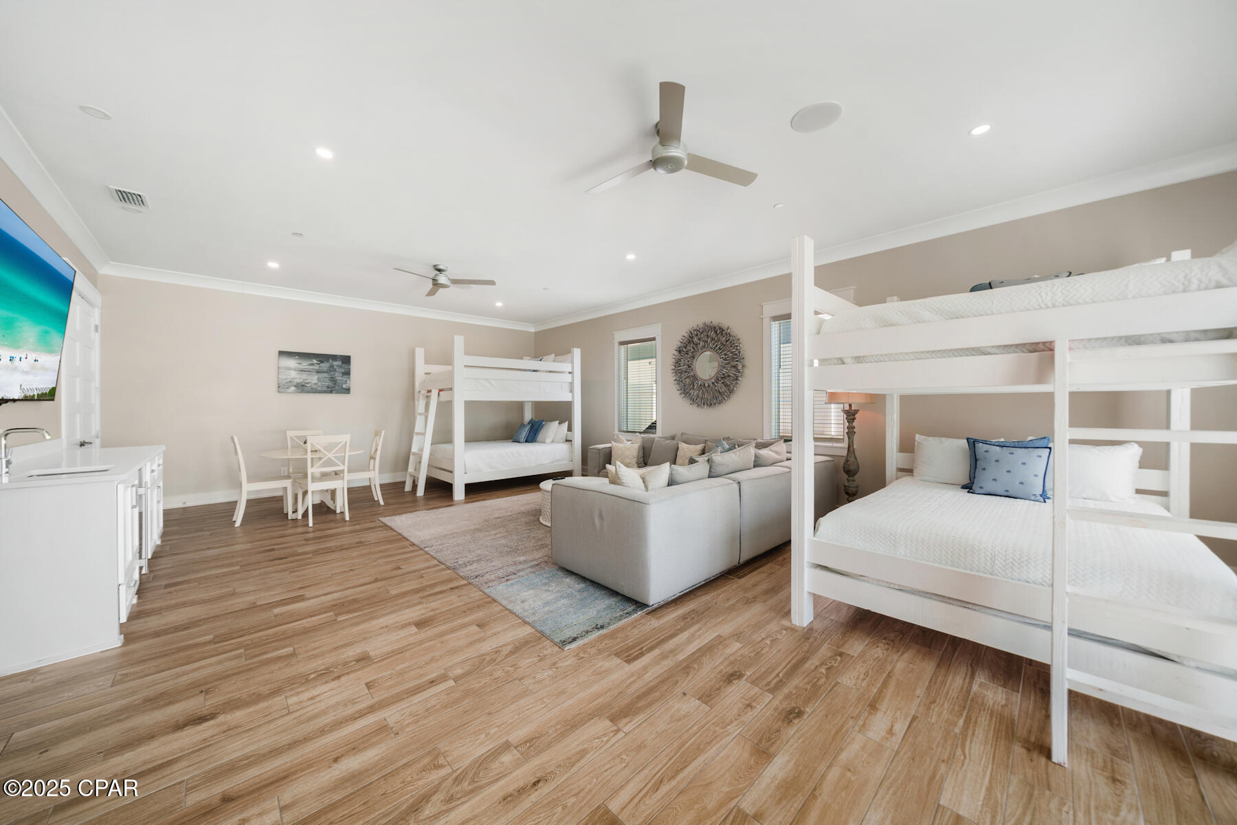 Image 9 For 14300 Front Beach