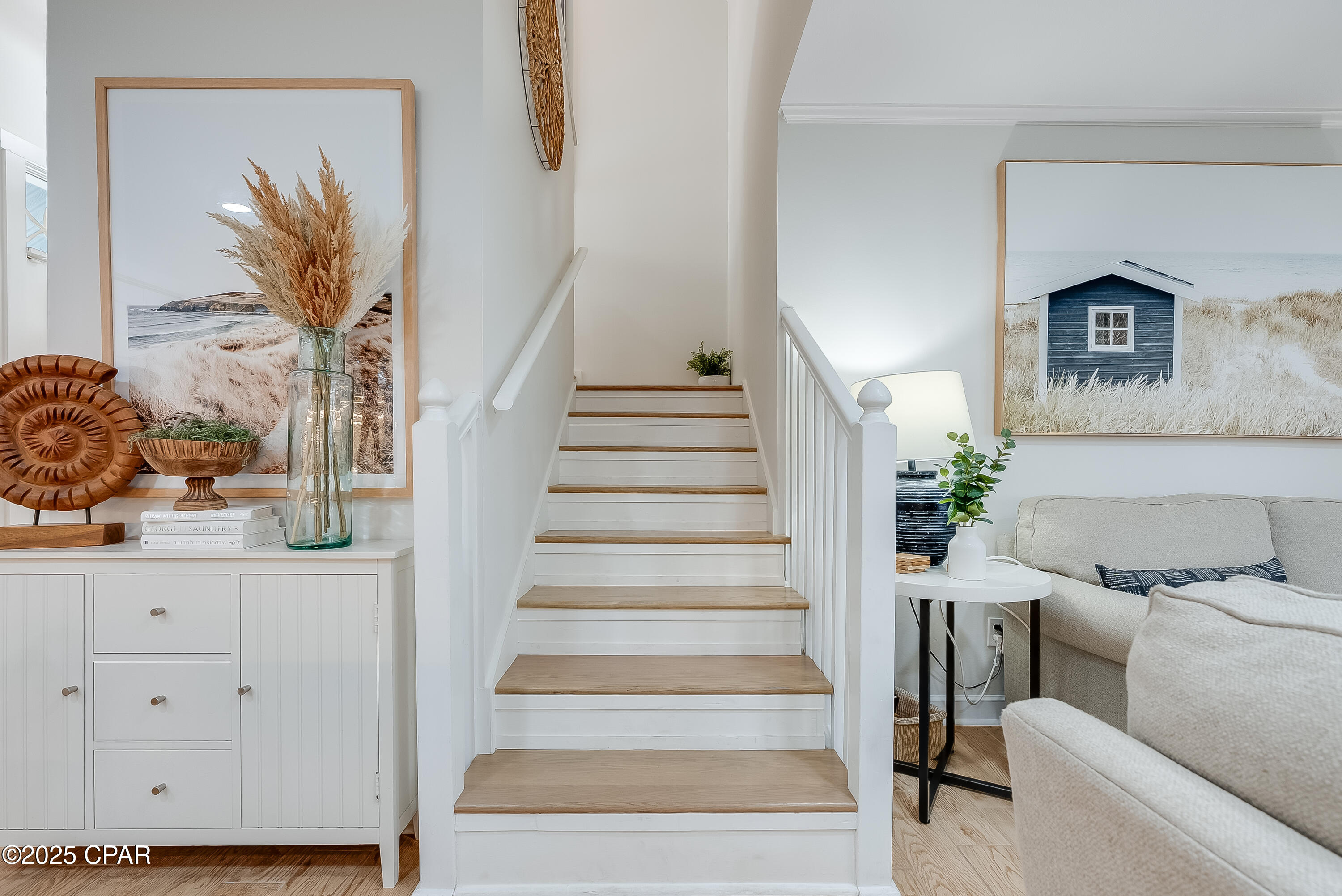 Image 23 For 44 Gulf View Drive