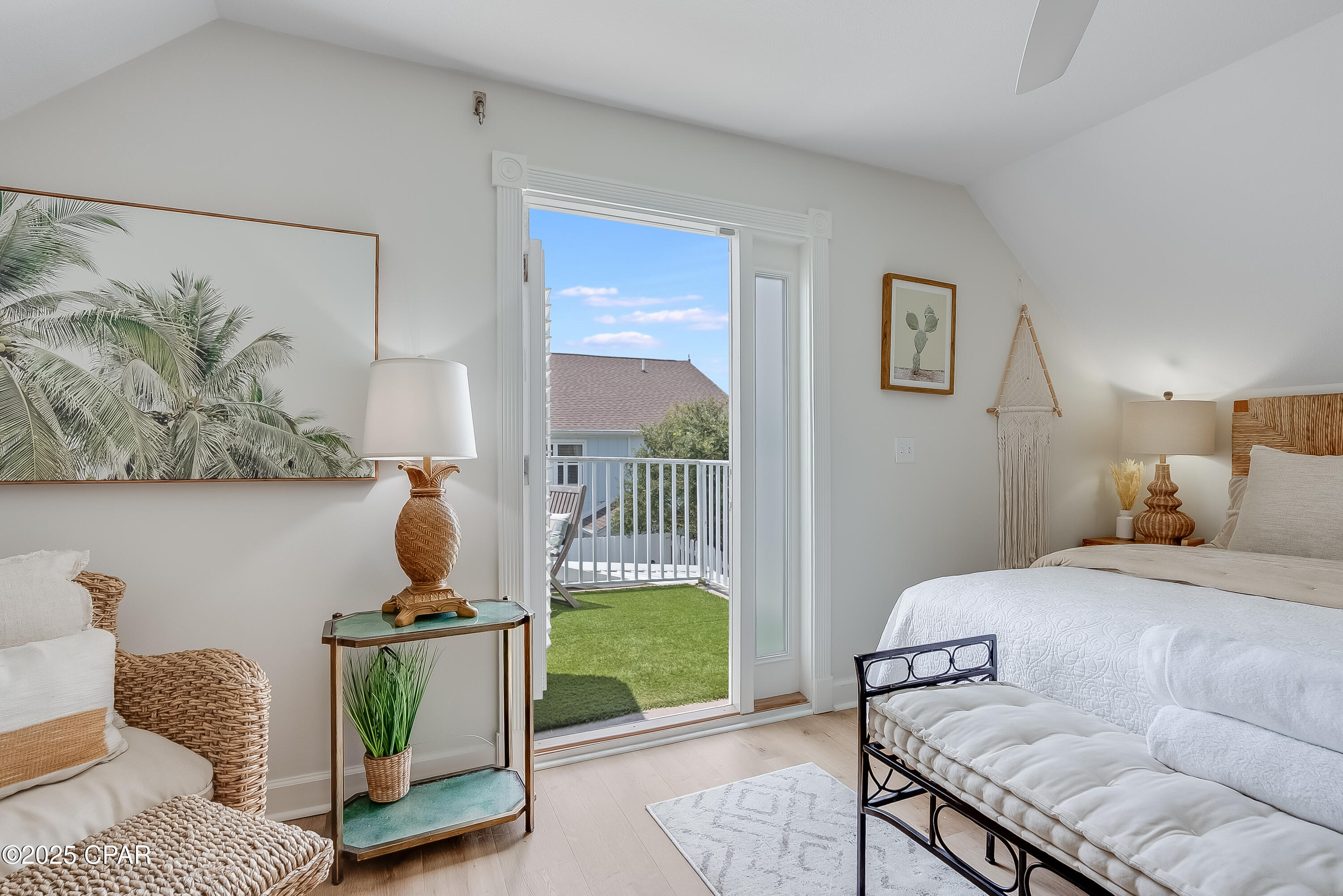 Image 29 For 44 Gulf View Drive