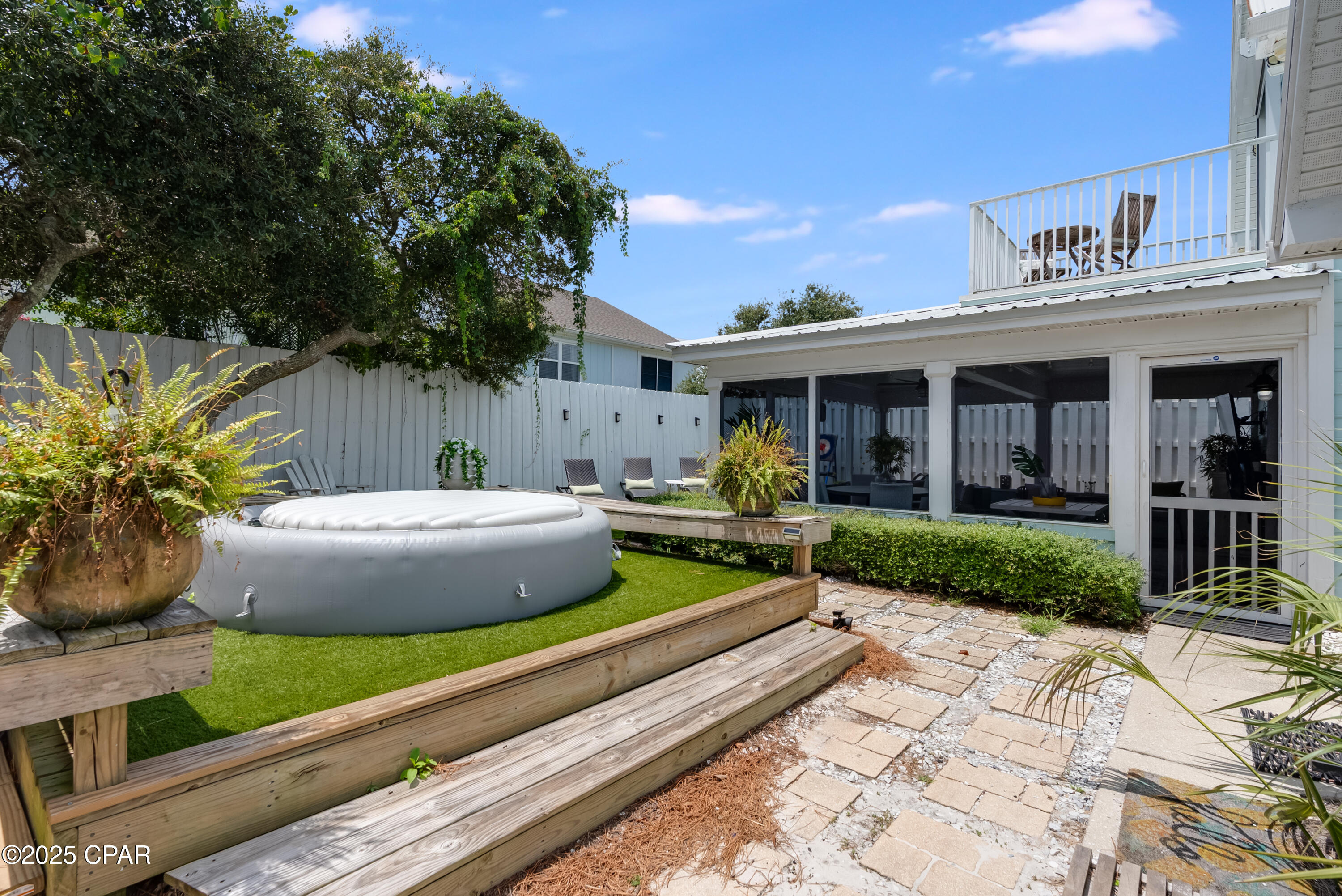 Image 33 For 44 Gulf View Drive