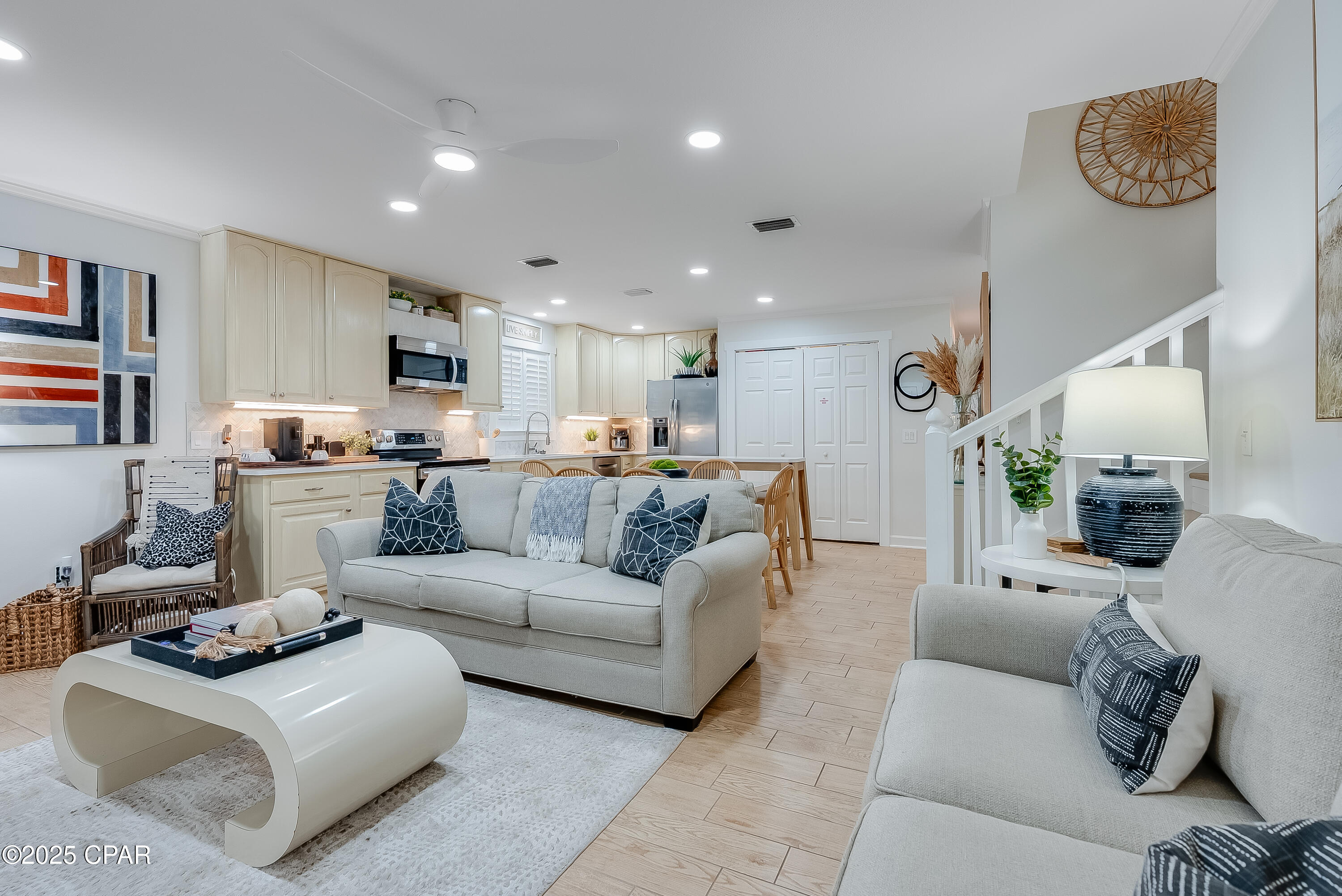 Image 8 For 44 Gulf View Drive