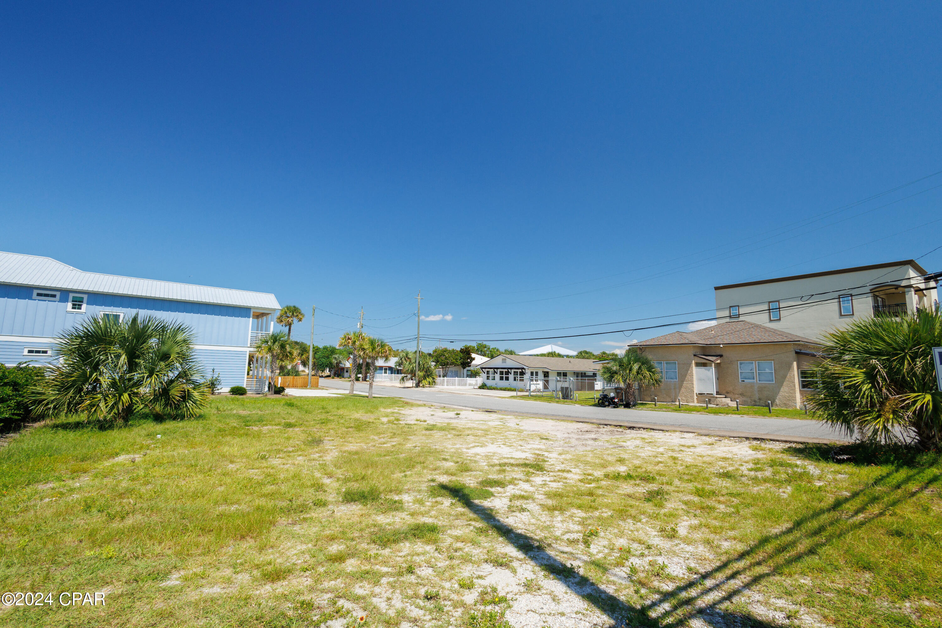 Image 13 For 14000 Front Beach Road