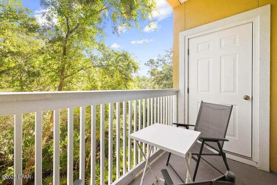 Image 21 For 34 Herons Watch Way 4206