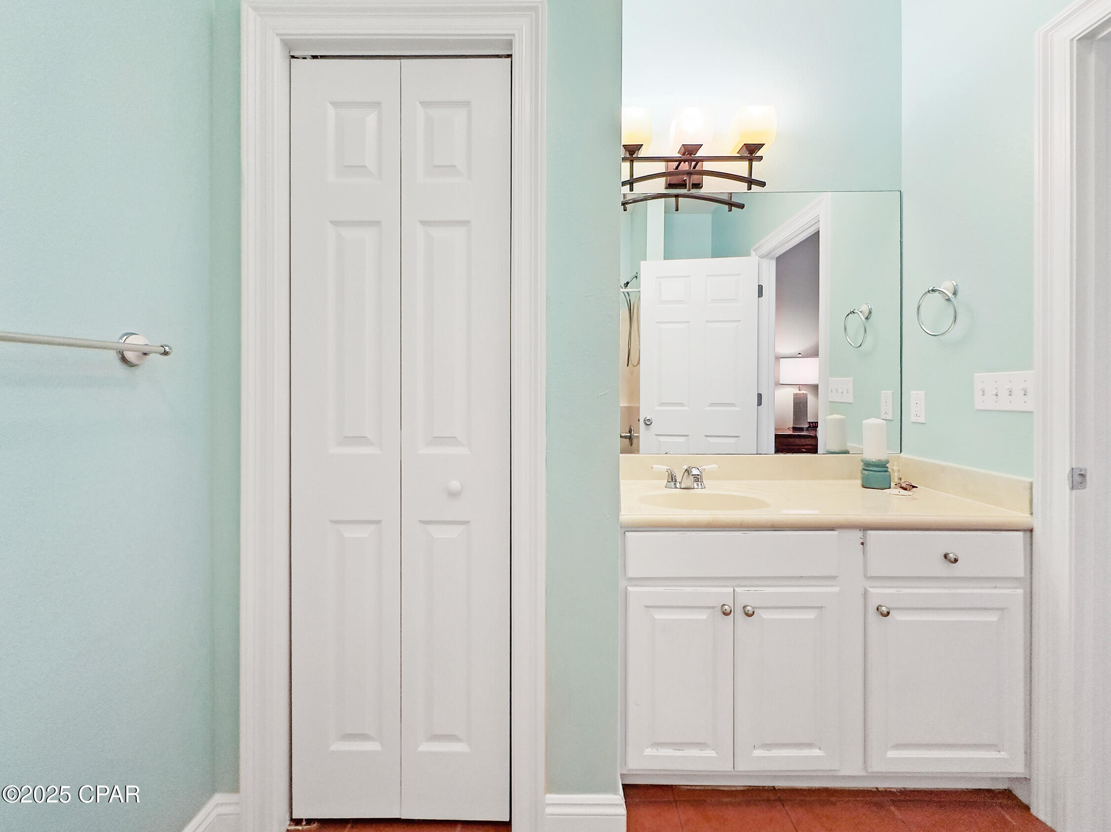 Image 30 For 2189 Sr 30-a