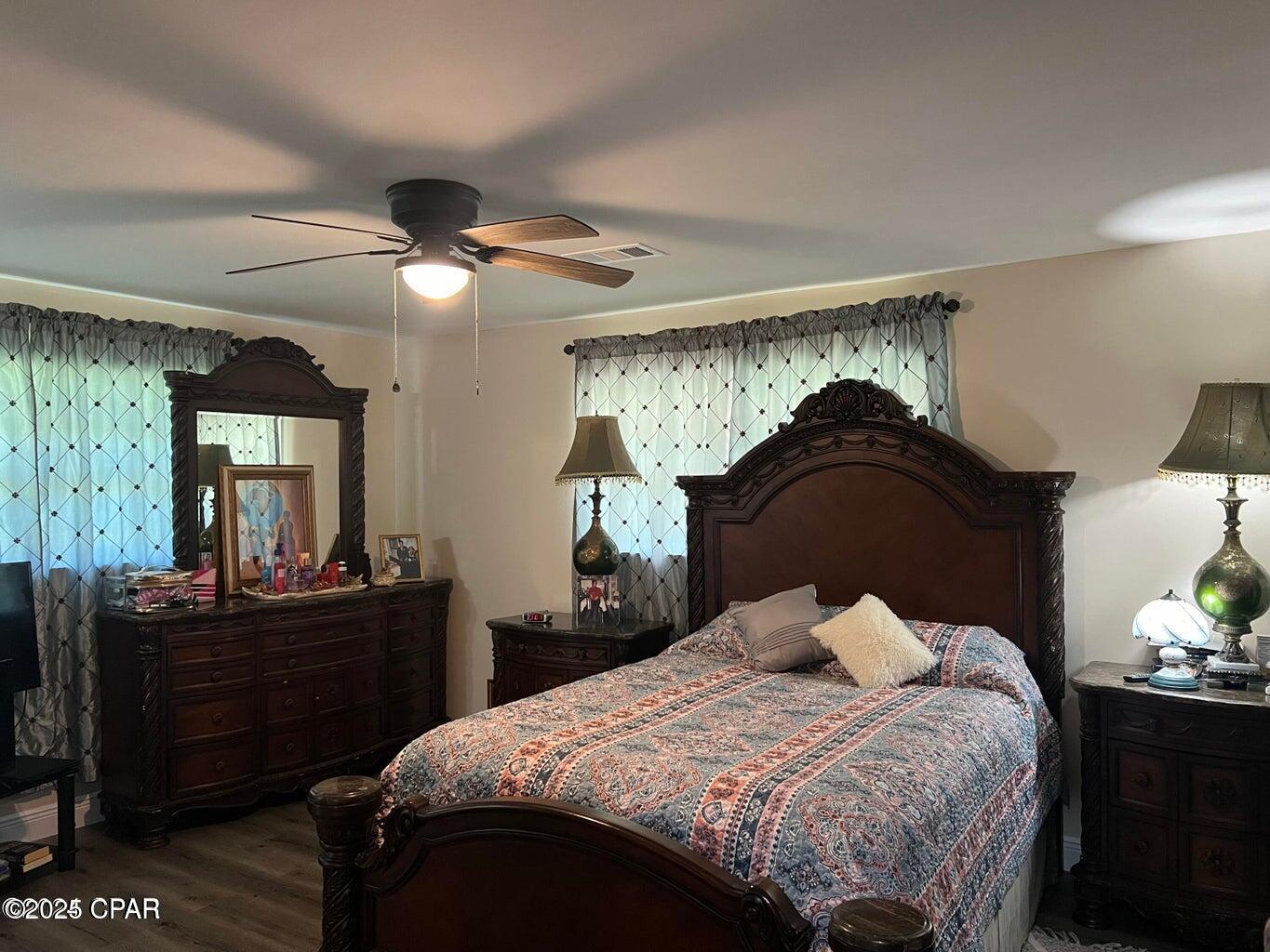 Image 11 For 1021 8th Avenue