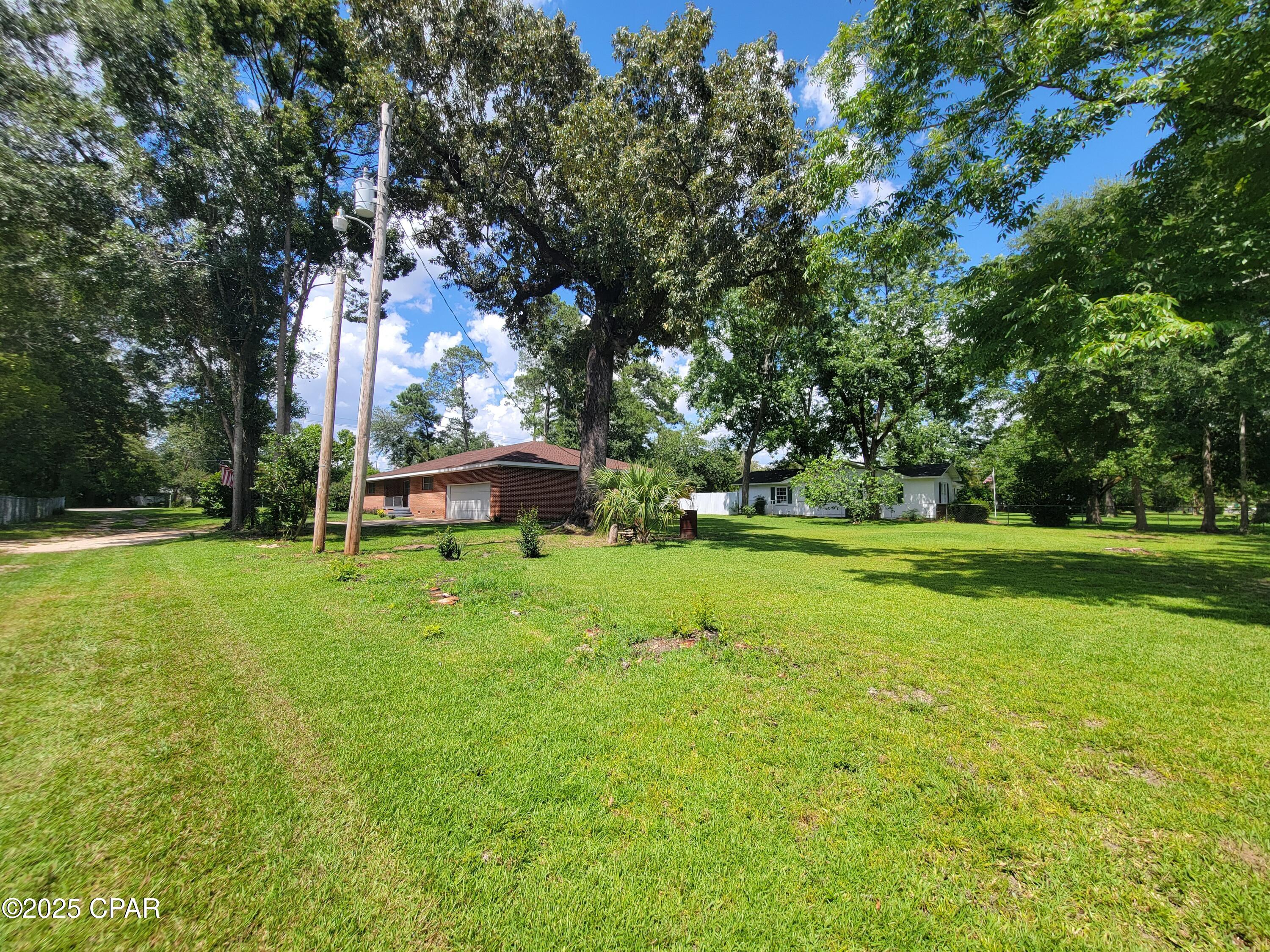 Image 22 For 1021 8th Avenue