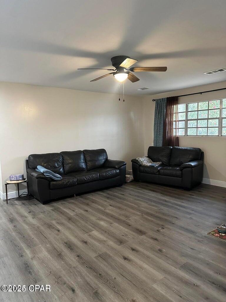 Image 6 For 1021 8th Avenue