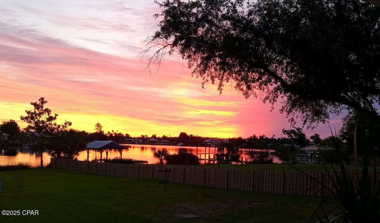 Image 2 For 6905 Hugh Drive