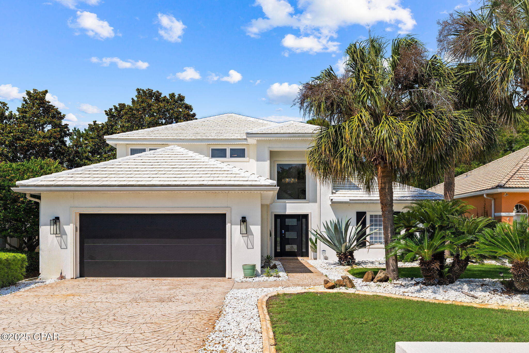 Homes for sale in Destin, FL | 633 Emerald Bay Dr, Destin, FL 32541 | MLS# 767046