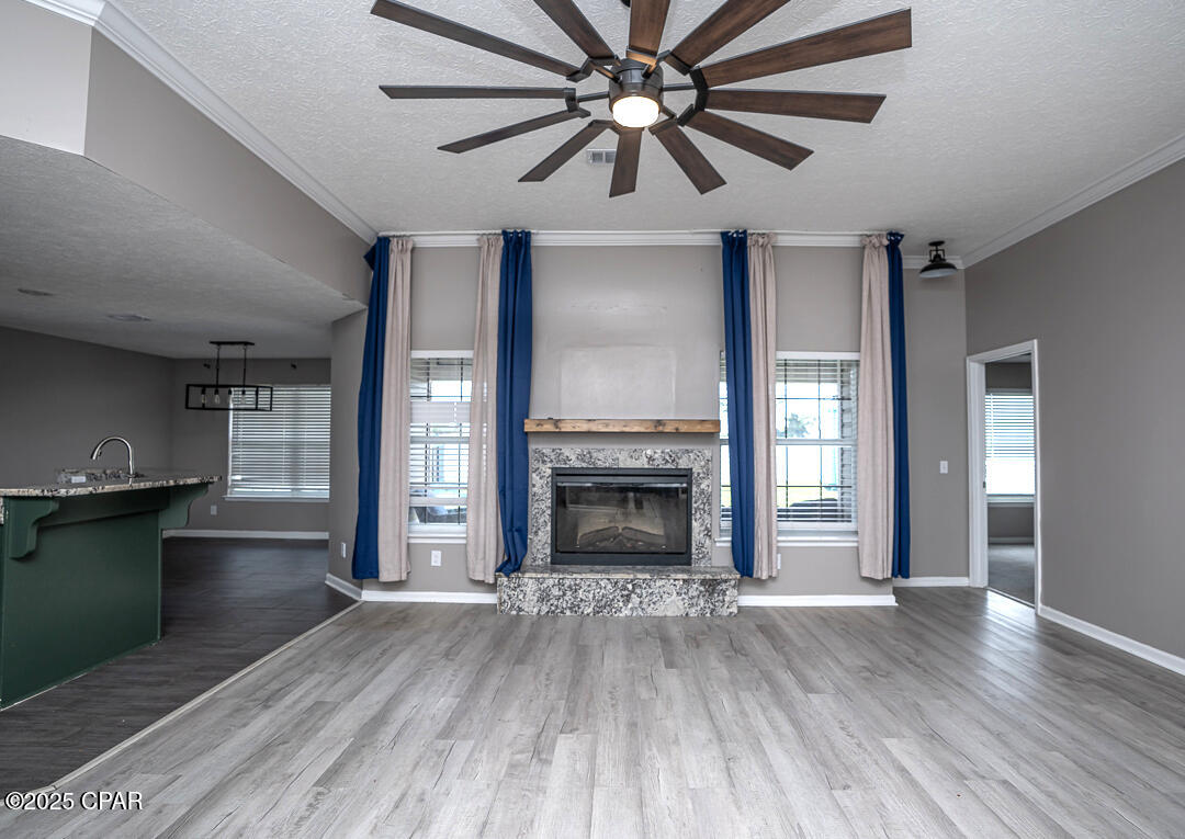 Image 7 For 351 Michele Drive