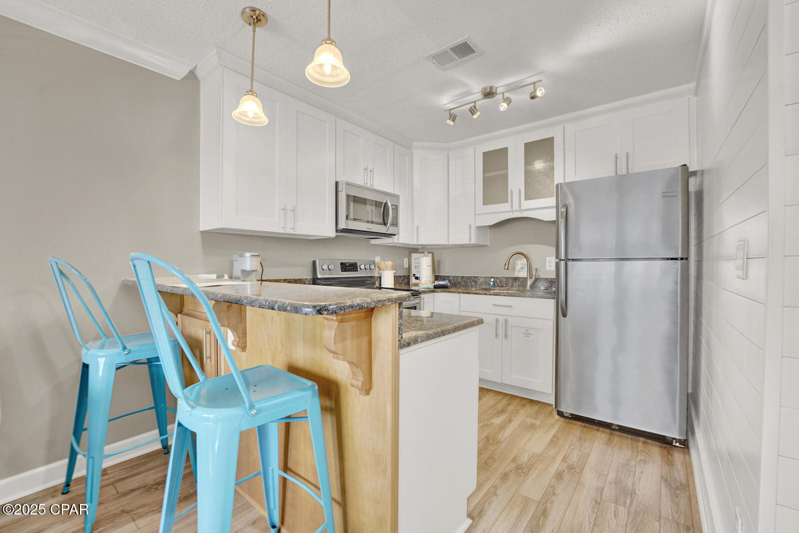 Image 9 For 17680 Front Beach Road A202