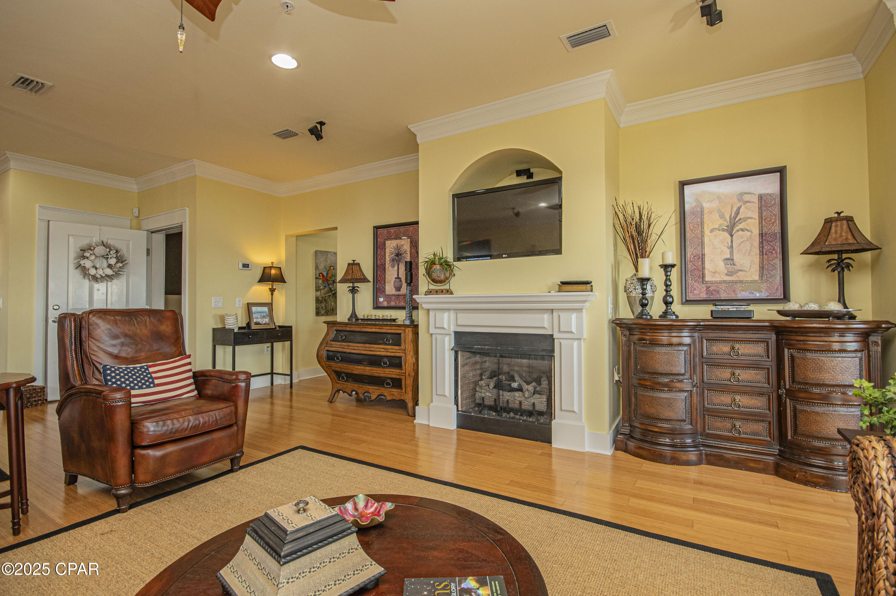 Image 105 For 13906 Front Beach Road Road