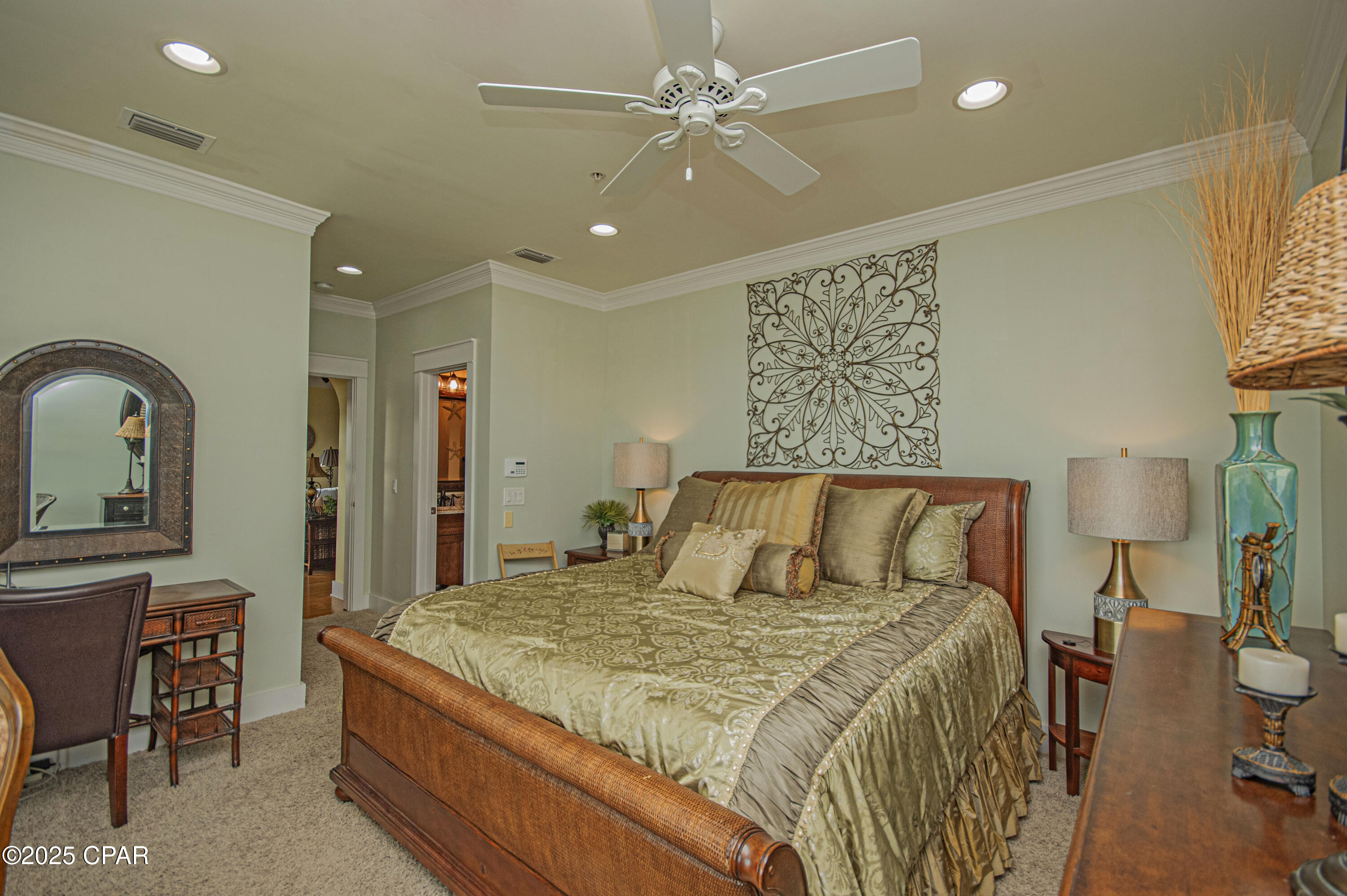 Image 107 For 13906 Front Beach Road Road