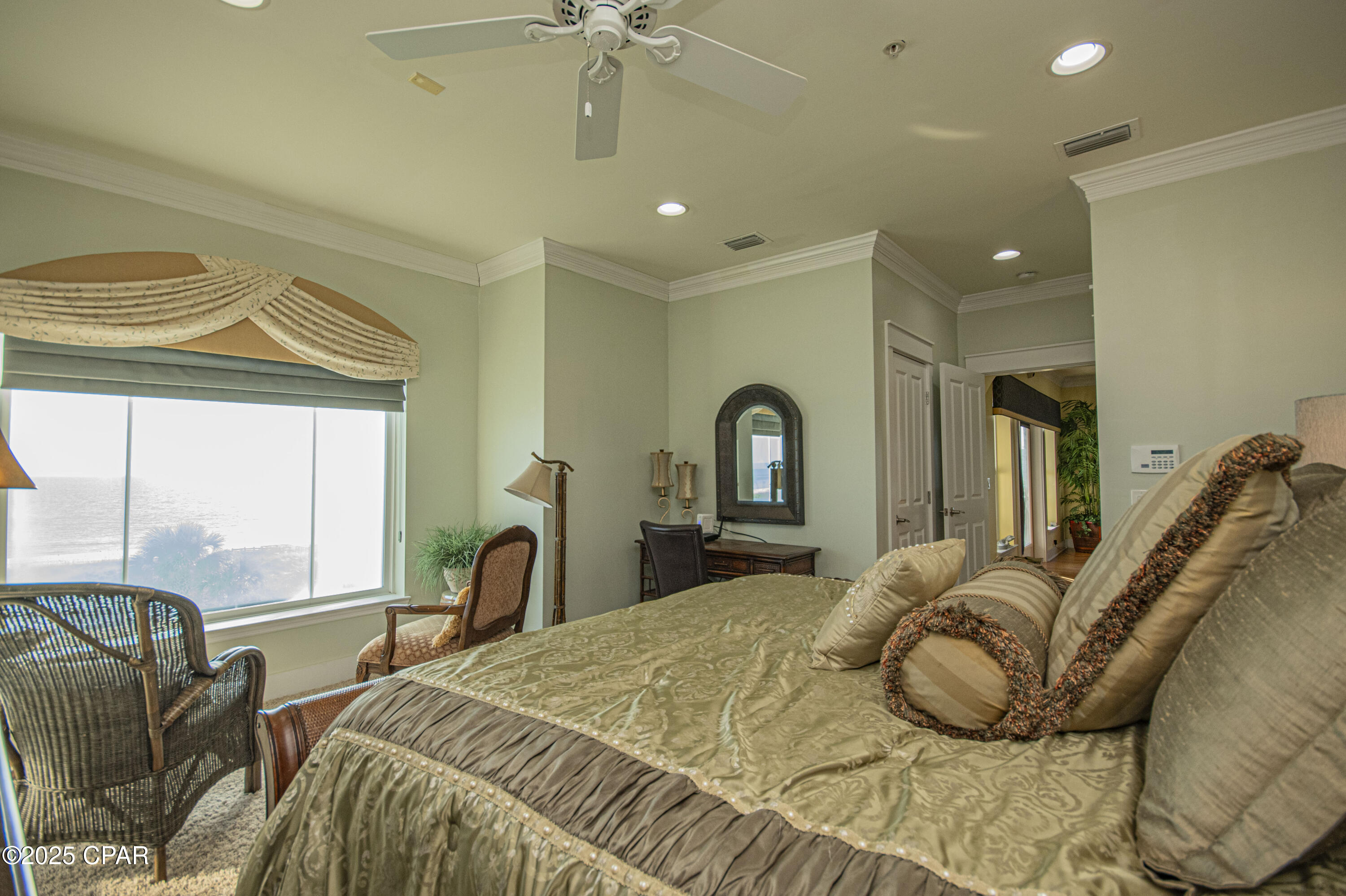 Image 108 For 13906 Front Beach Road Road