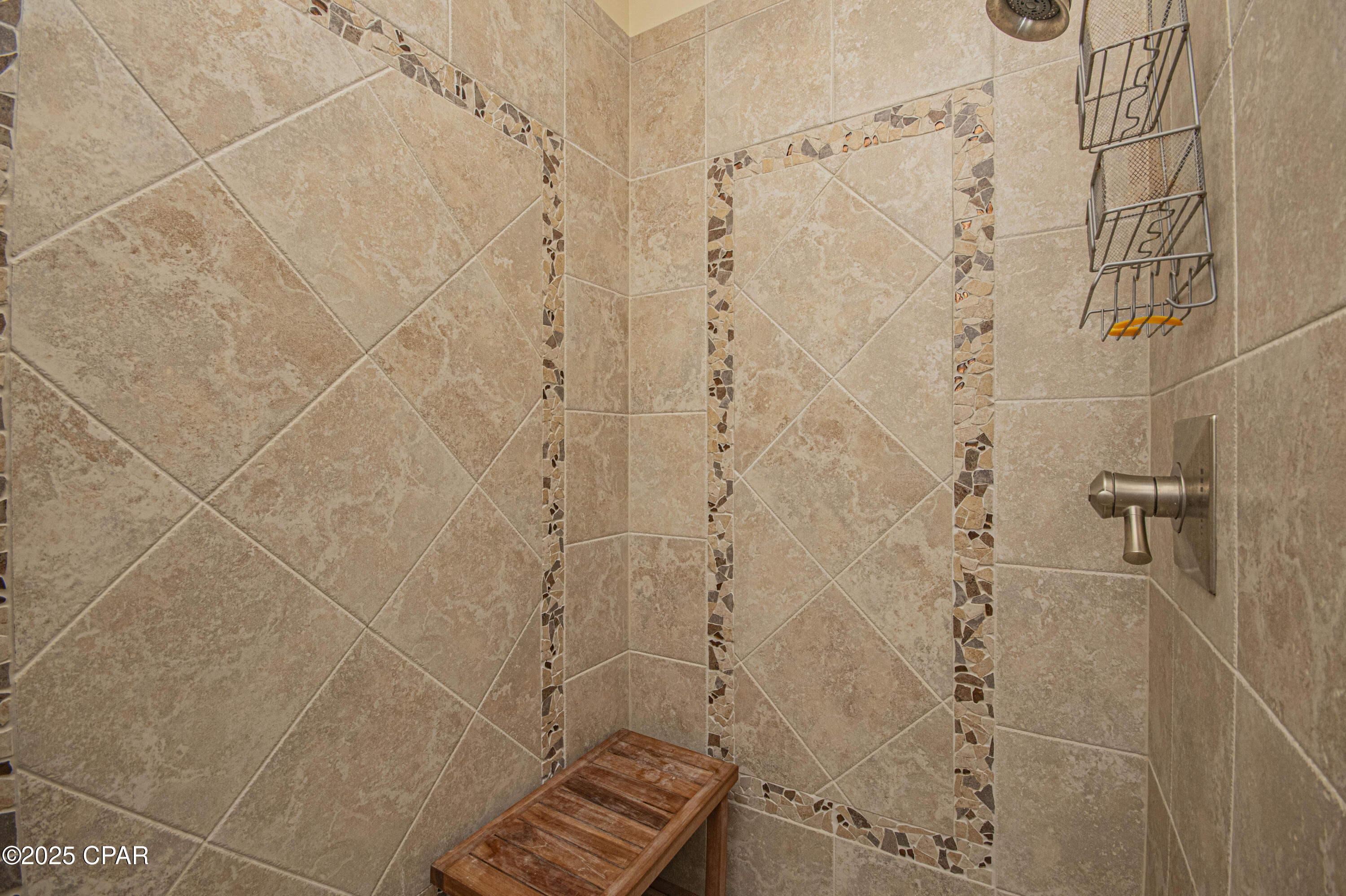 Image 110 For 13906 Front Beach Road Road