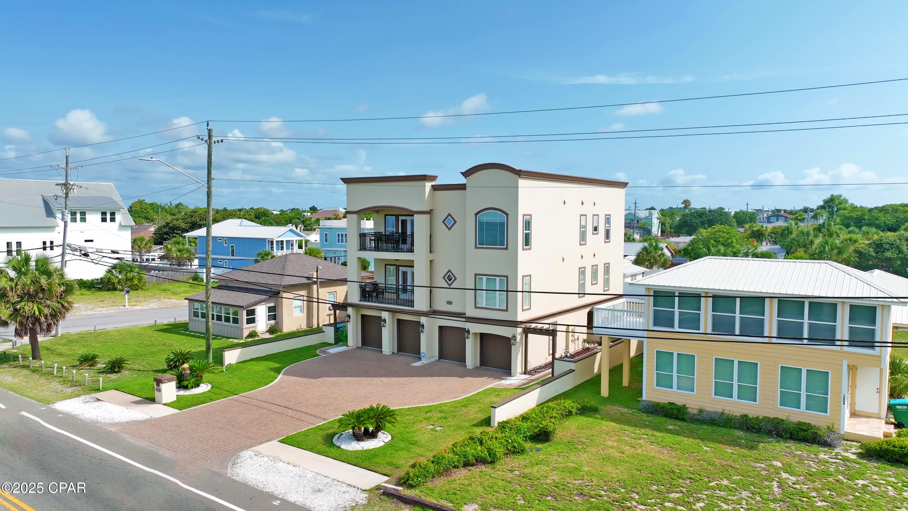 Image 12 For 13906 Front Beach Road Road