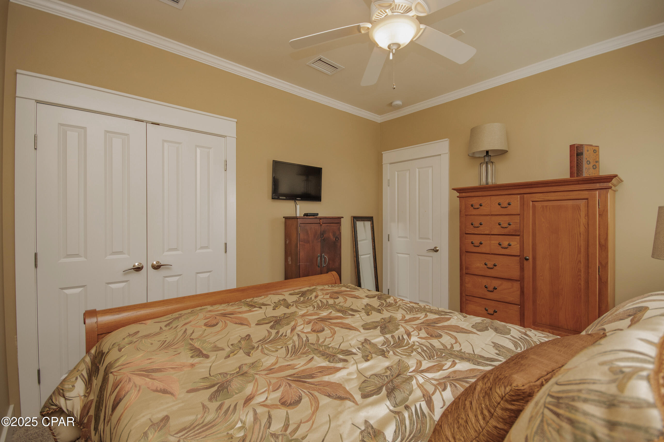 Image 127 For 13906 Front Beach Road Road