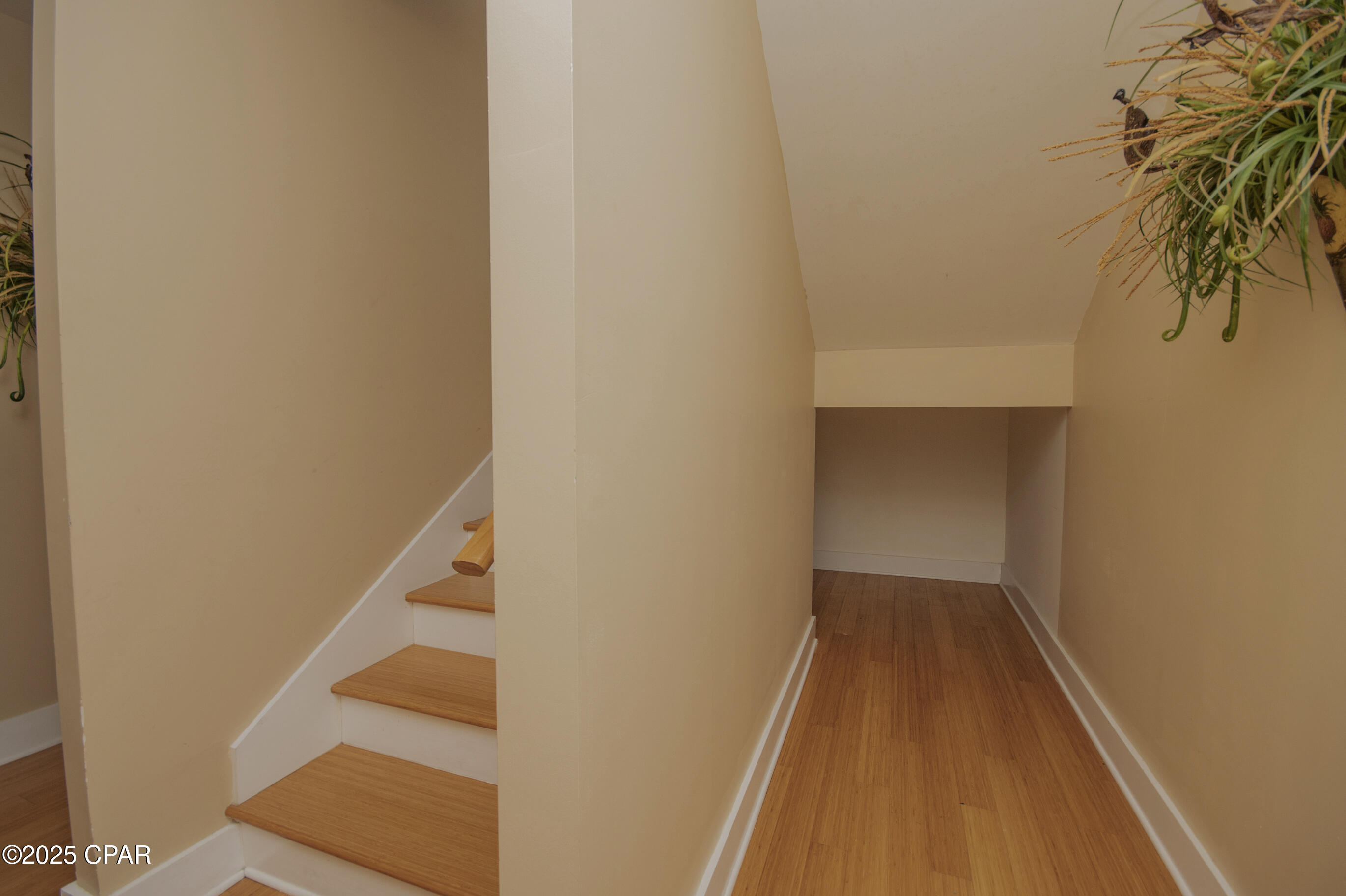 Image 136 For 13906 Front Beach Road Road