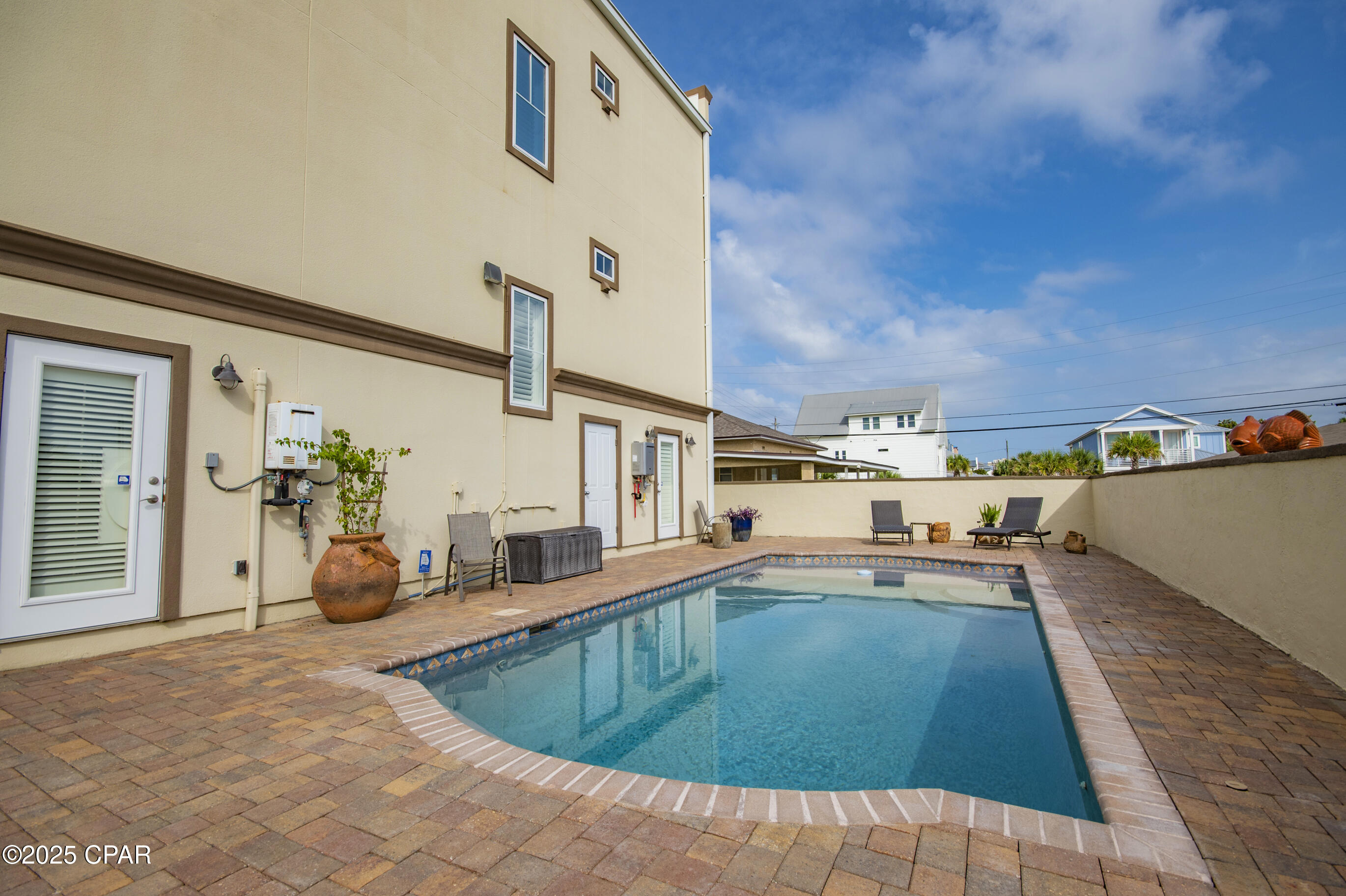 Image 30 For 13906 Front Beach Road Road