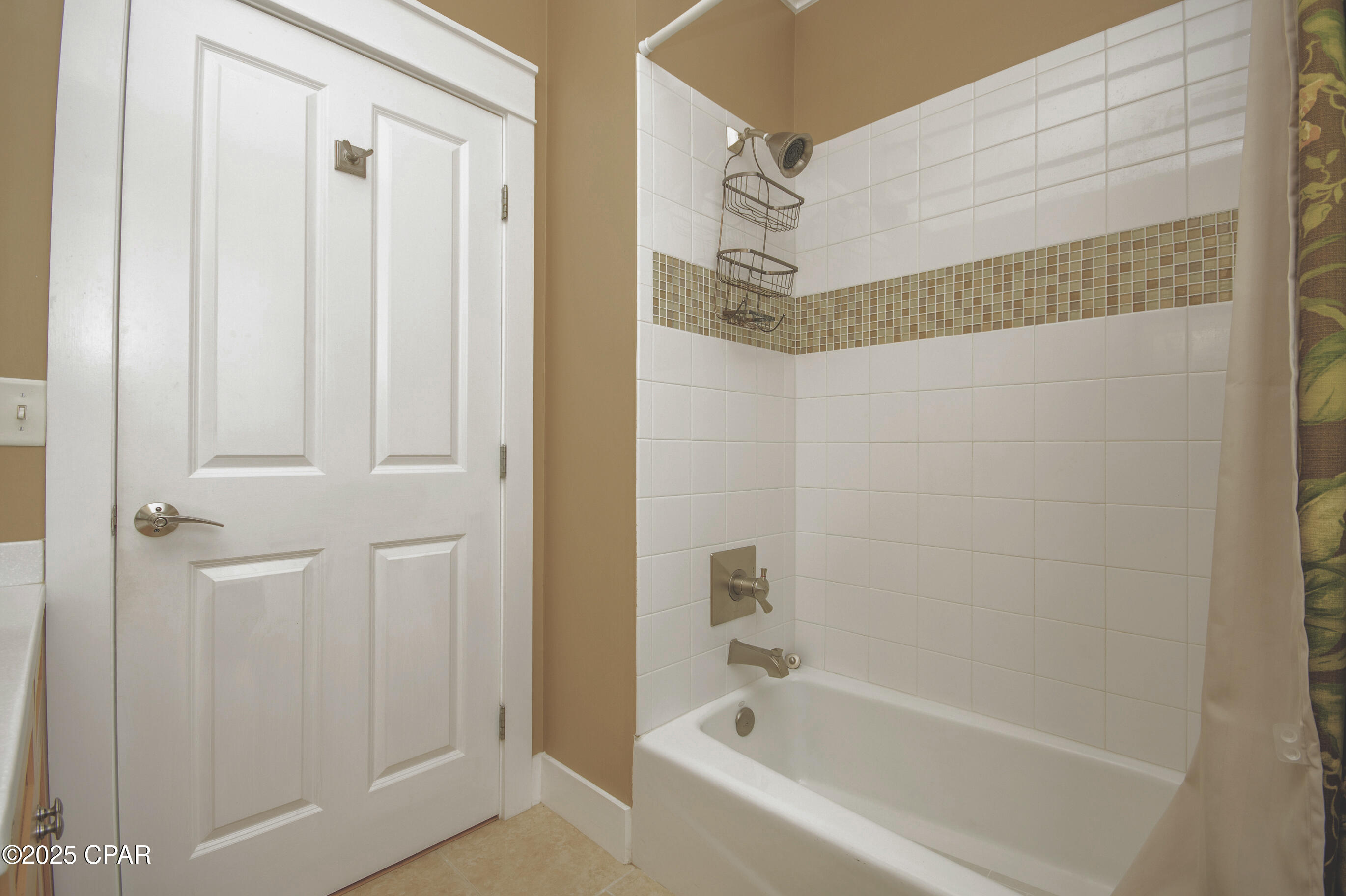 Image 68 For 13906 Front Beach Road Road