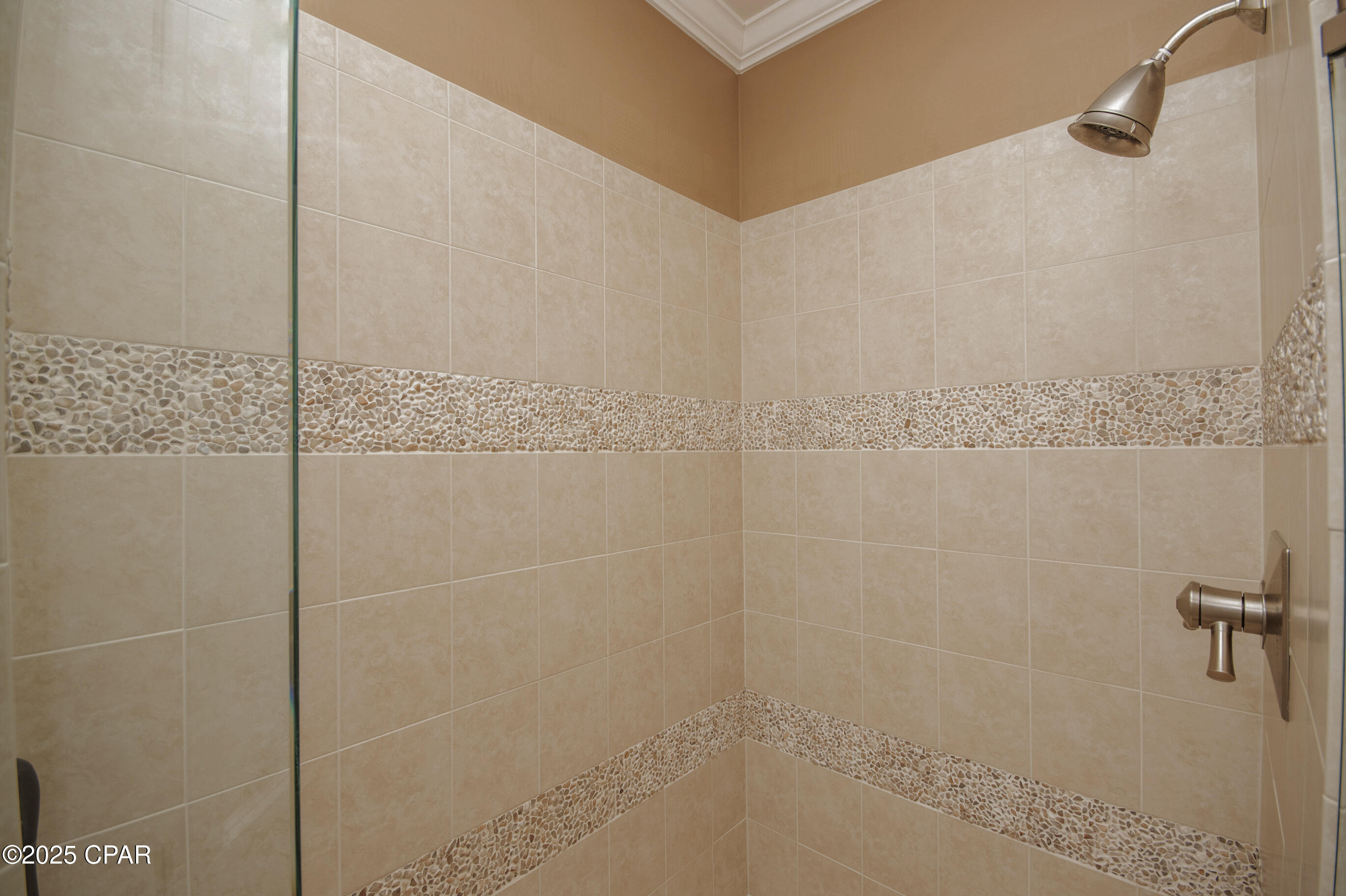 Image 77 For 13906 Front Beach Road Road