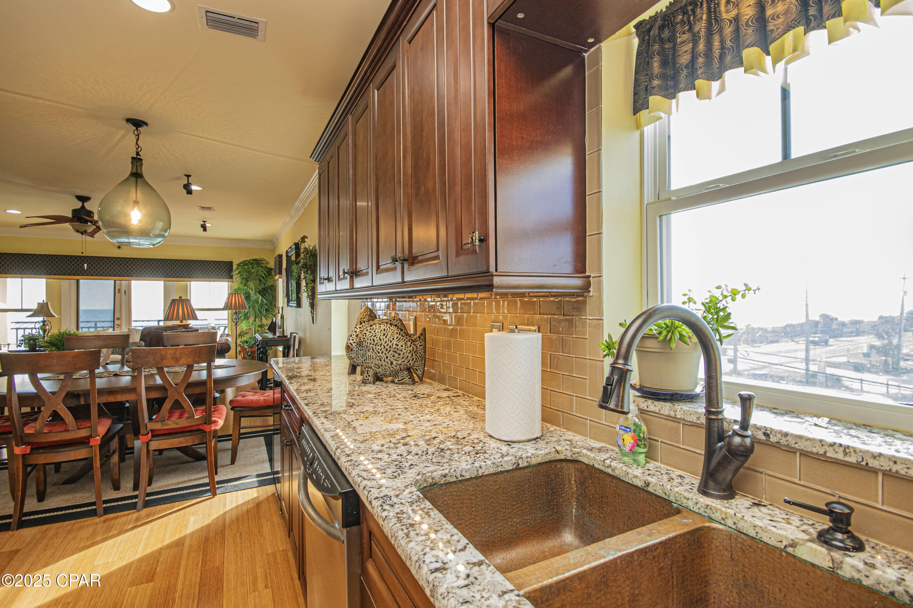 Image 89 For 13906 Front Beach Road Road