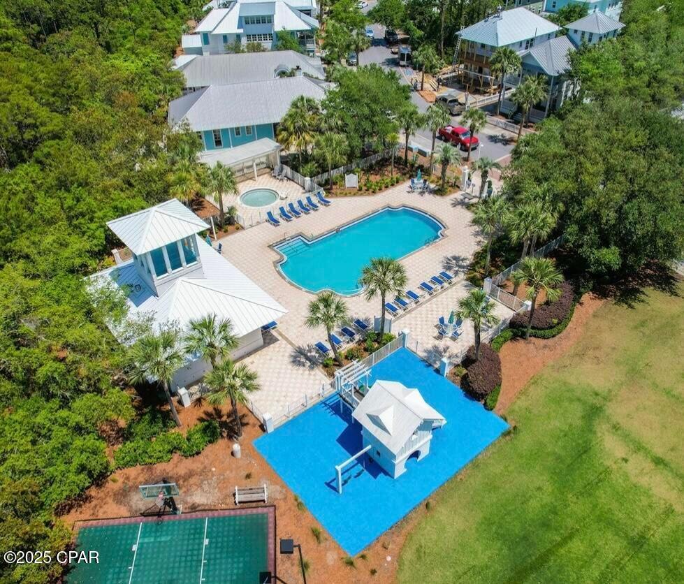 Image 24 For 114 Carillon Market Street 412