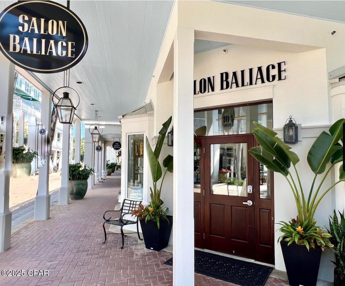 Image 34 For 114 Carillon Market Street 412