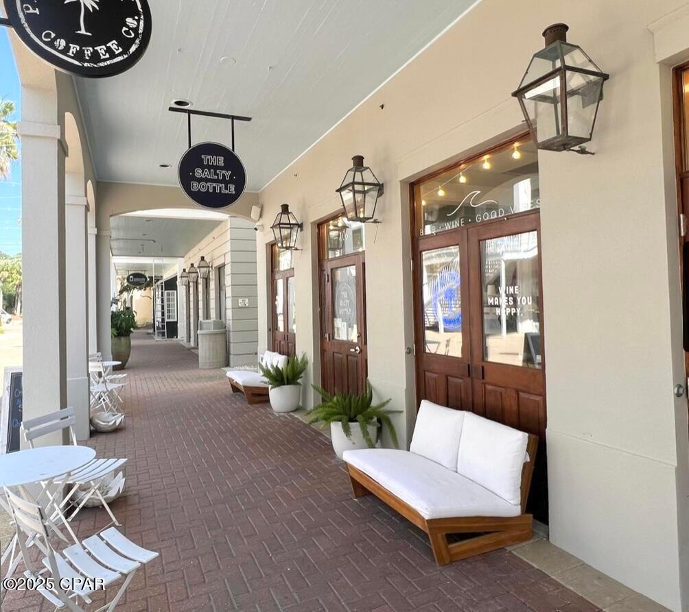 Image 36 For 114 Carillon Market Street 412