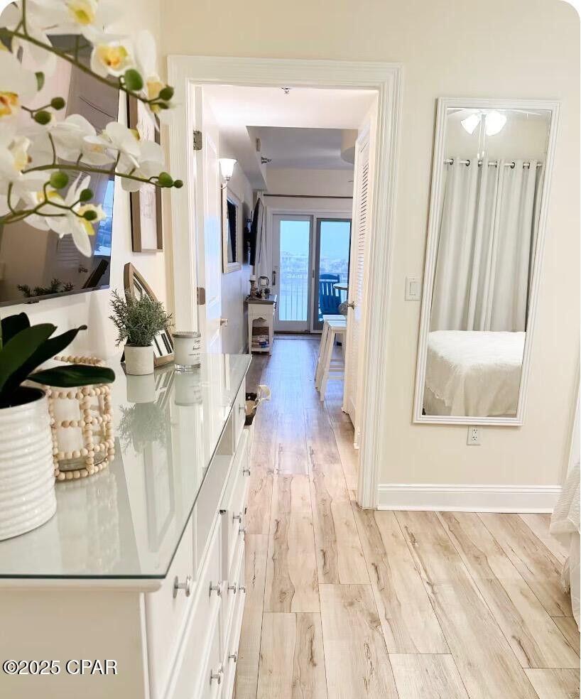 Image 37 For 114 Carillon Market Street 412